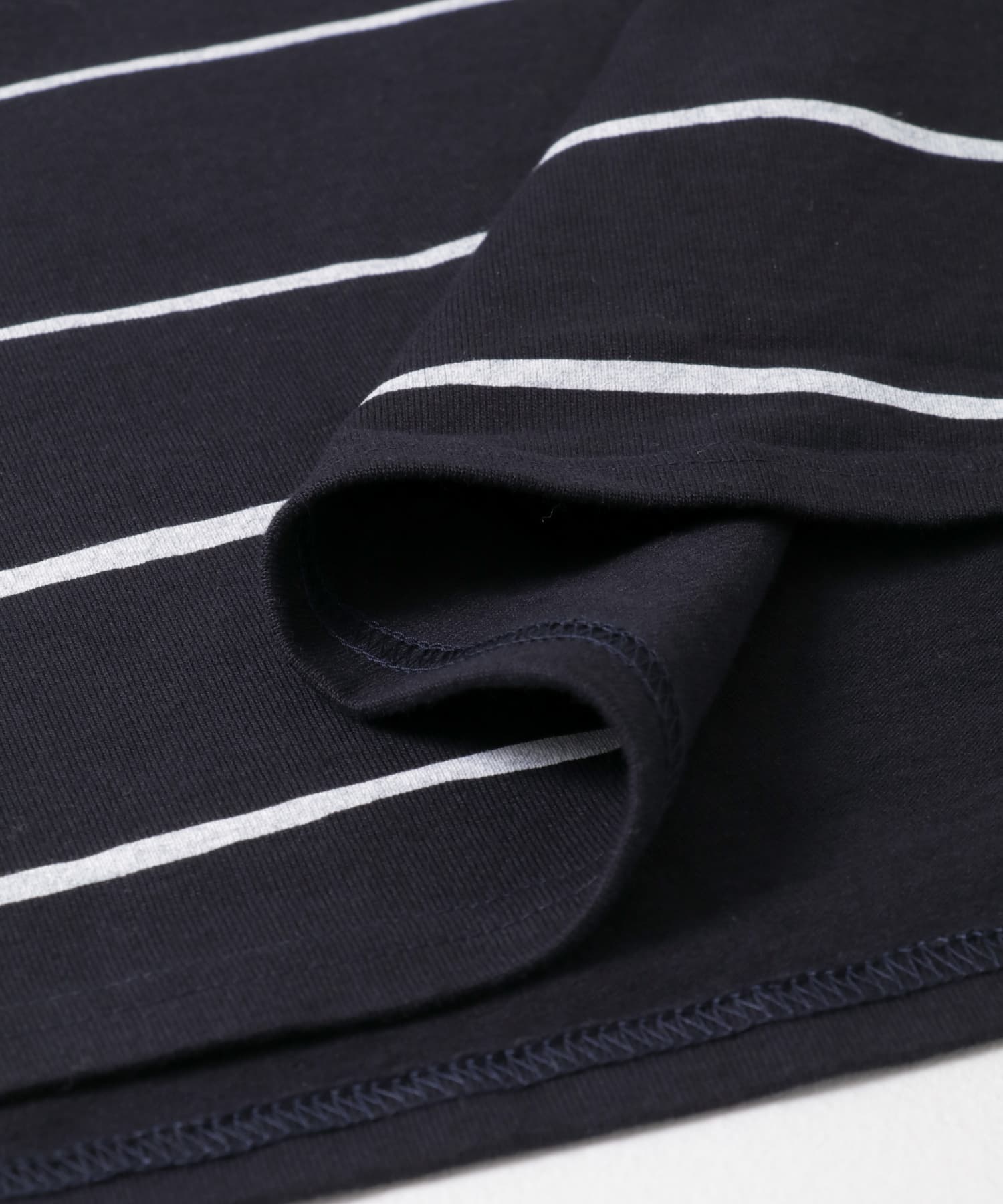 SFC　WIDE SIDE STRIPE TEE D.NVY/WHT L