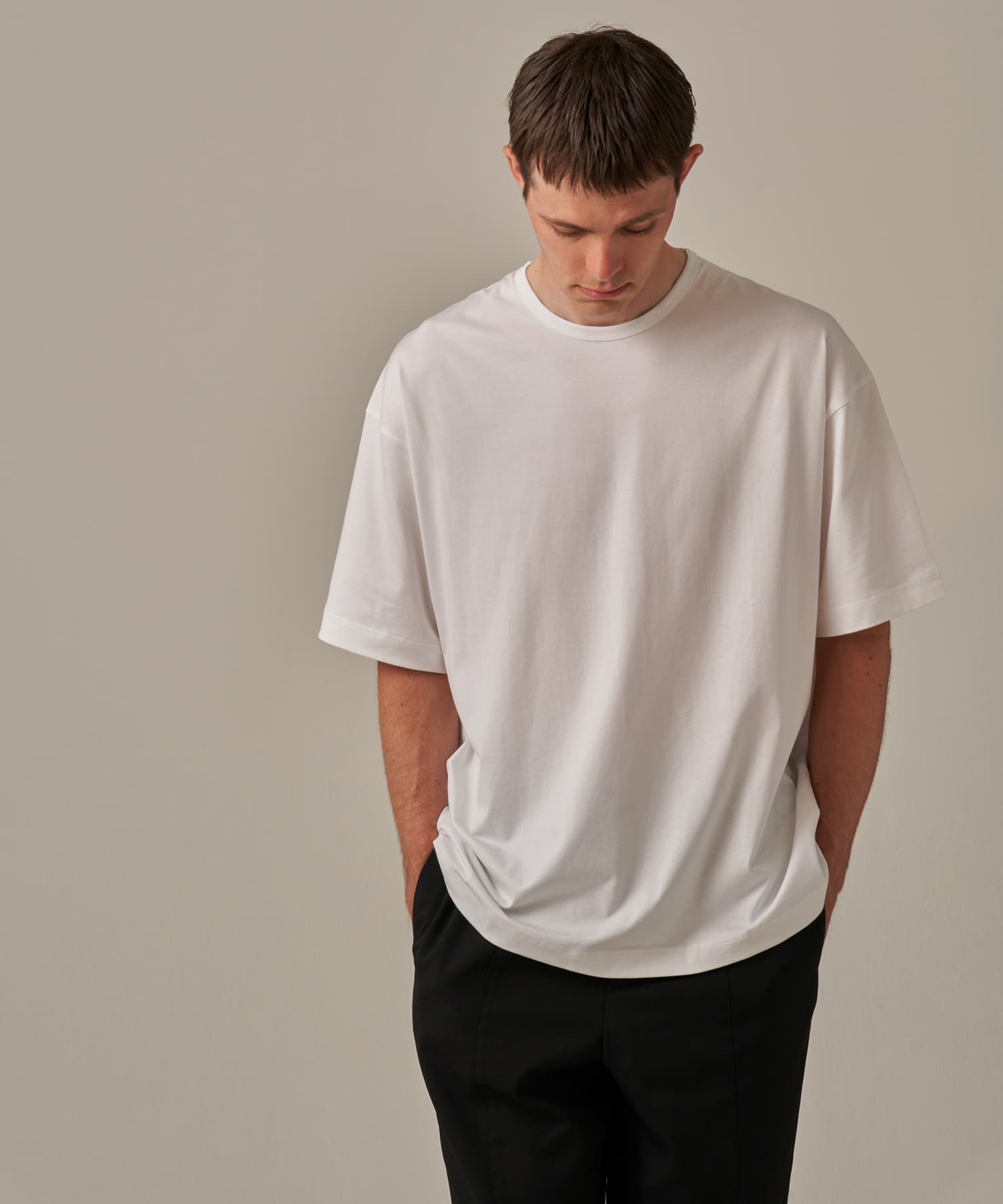 coupronde　スヴィンコットンBOX TEE