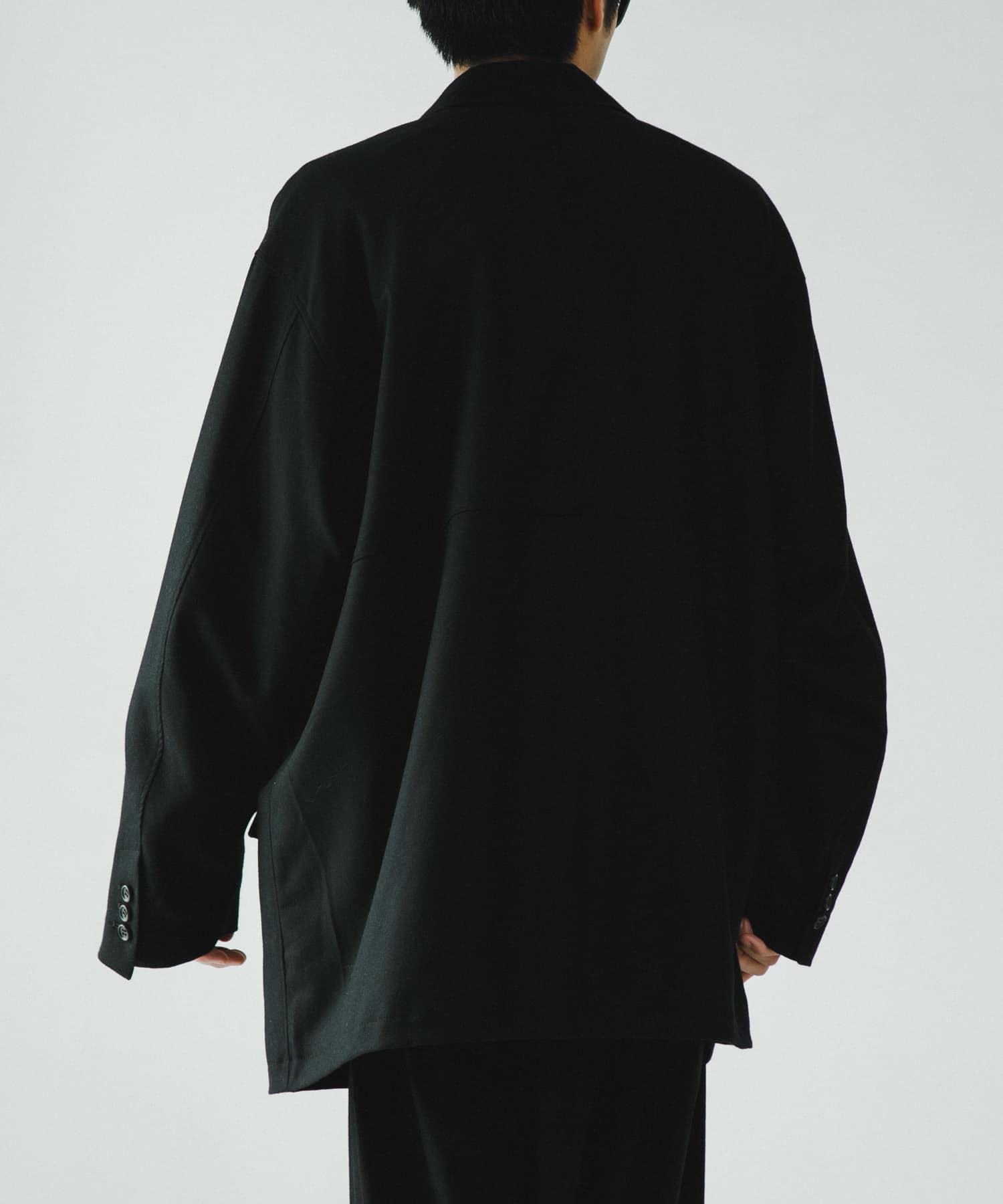 身長：184cm サイズ：2