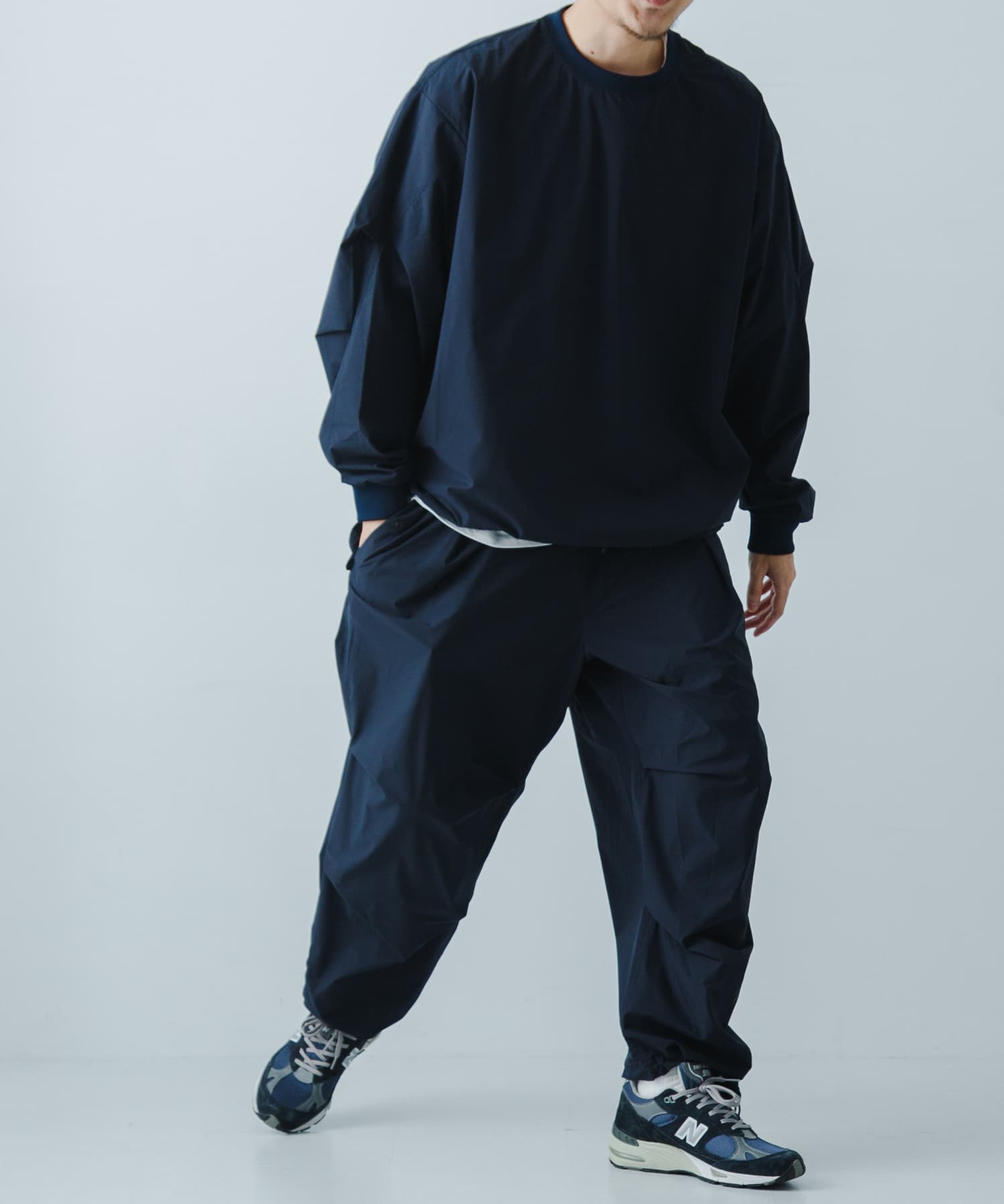 DARK NAVY