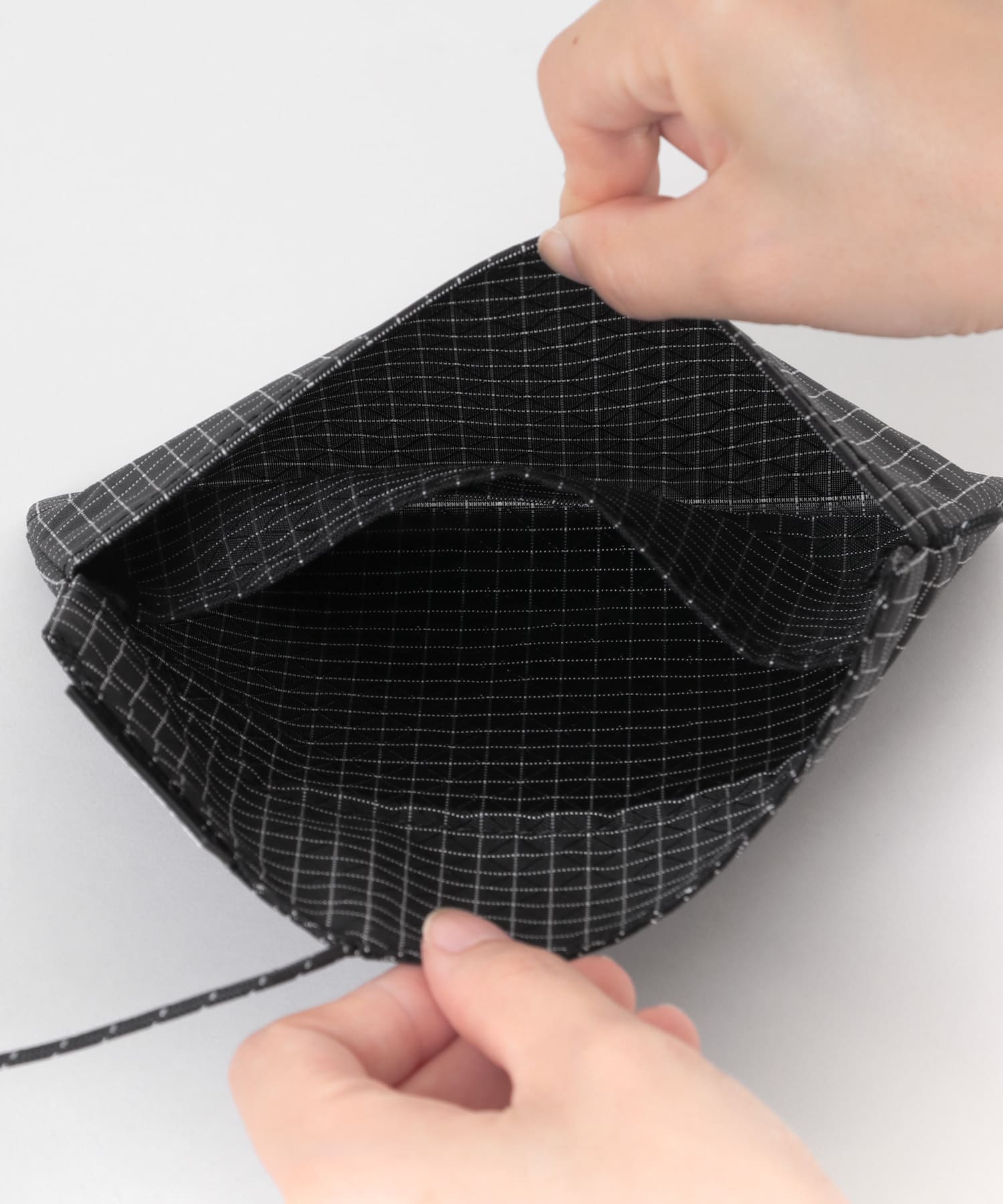 Afterglow　CHAPPA POUCH BLACK FREE