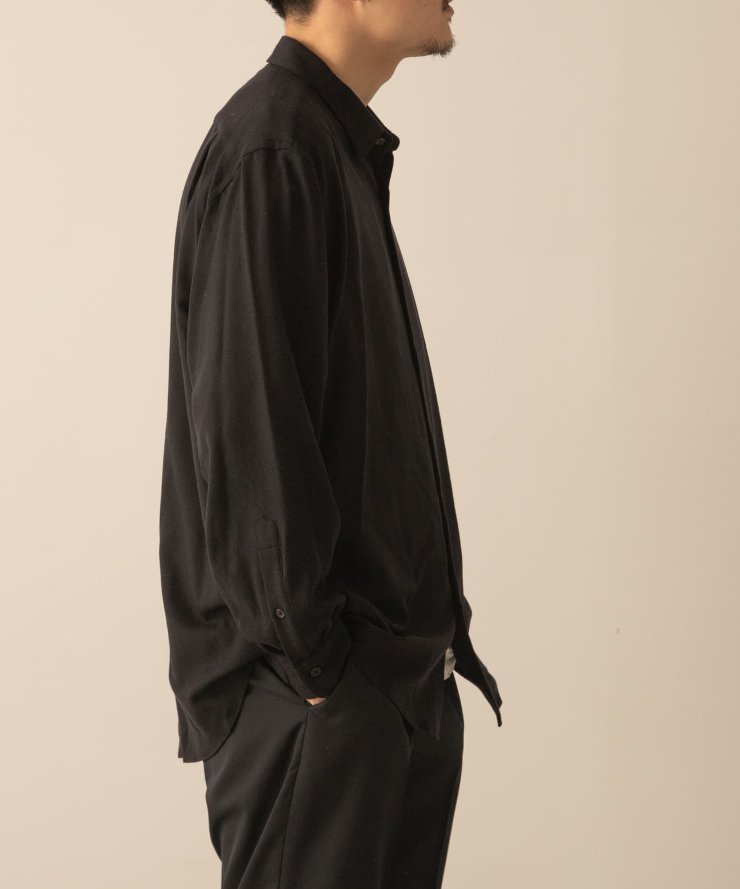 A PRESSE Wool Regular Collar Shirt(2 NAVY): トップス｜URBAN