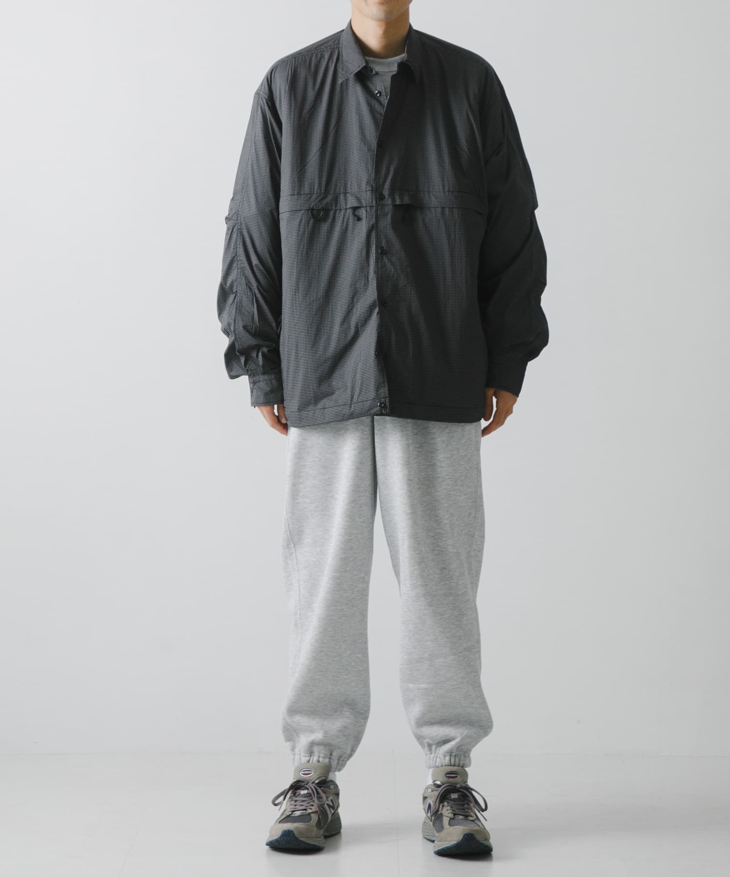 TOP GRAY