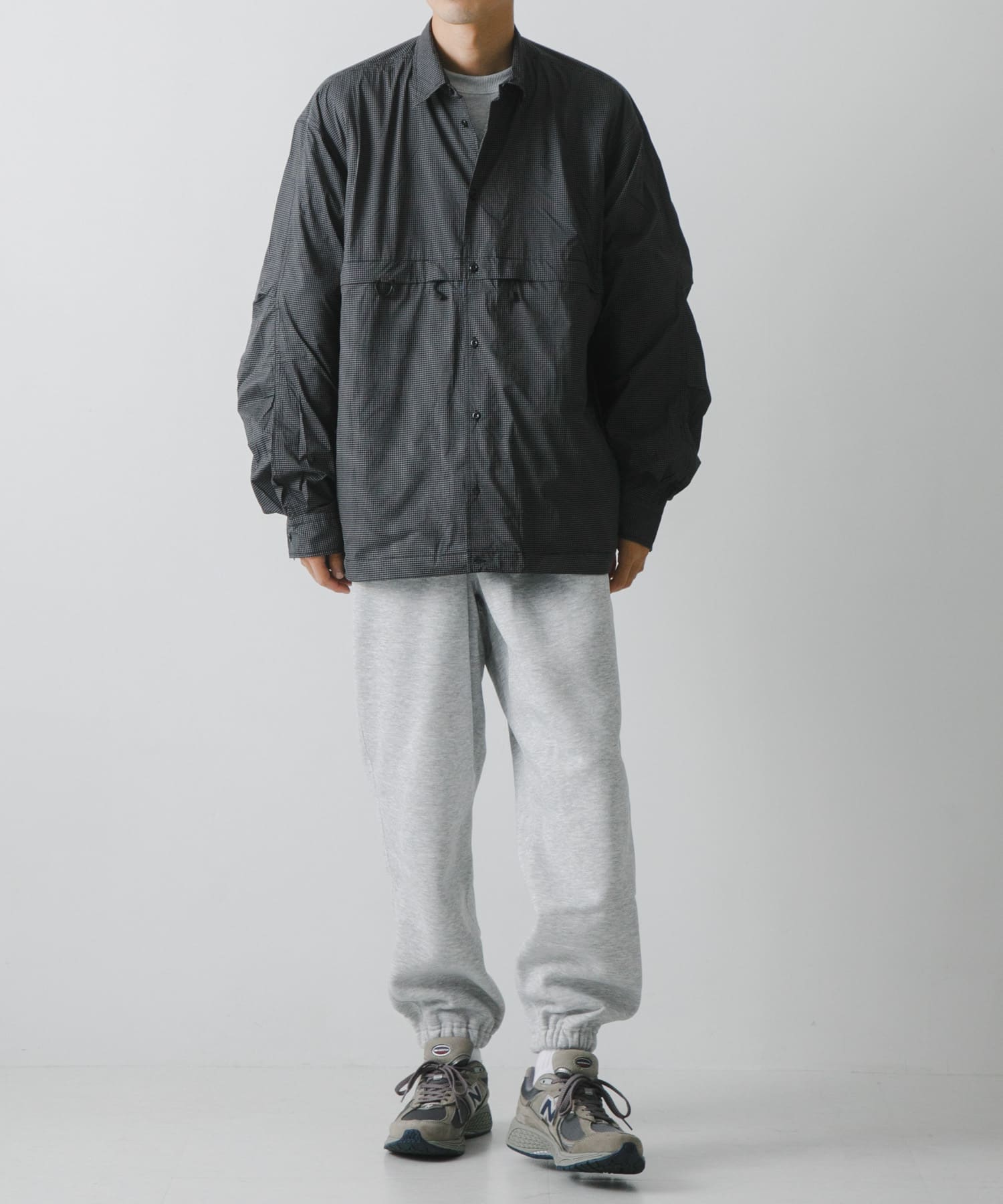 TOP GRAY