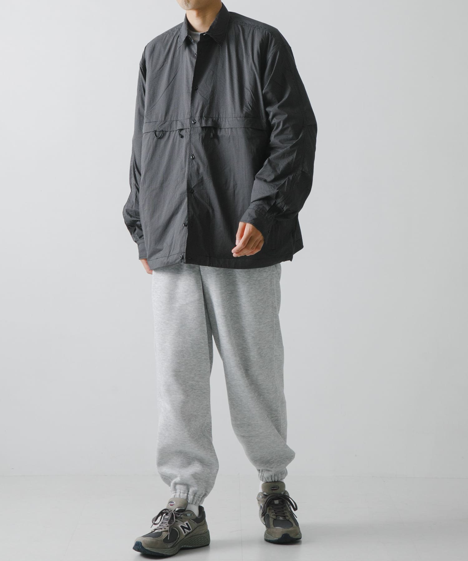 TOP GRAY