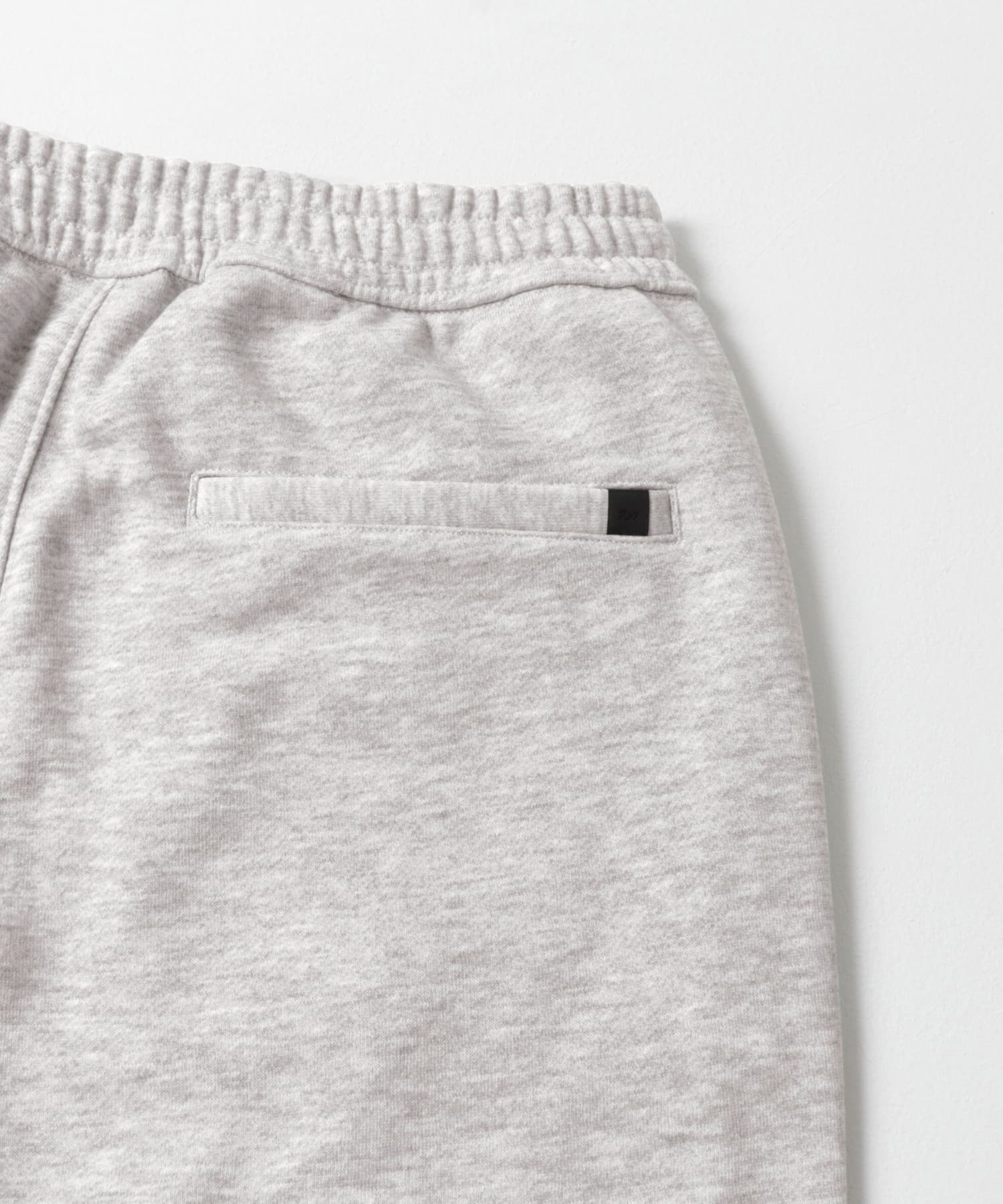 TOP GRAY