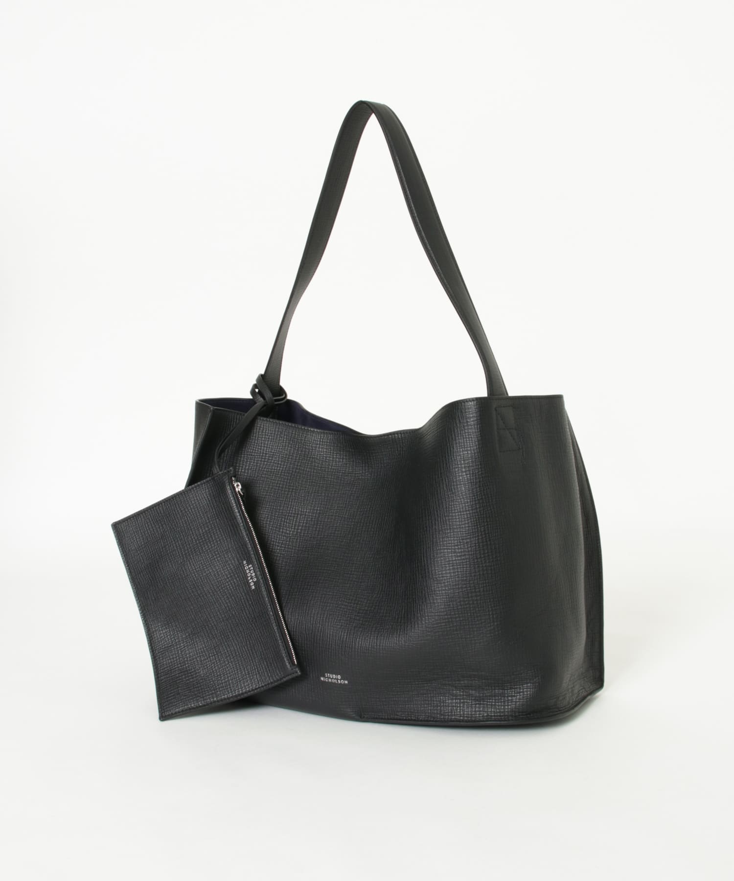 STUDIO NICHOLSON THE REFLECTION TOTE(one COCOA): バッグ｜URBAN
