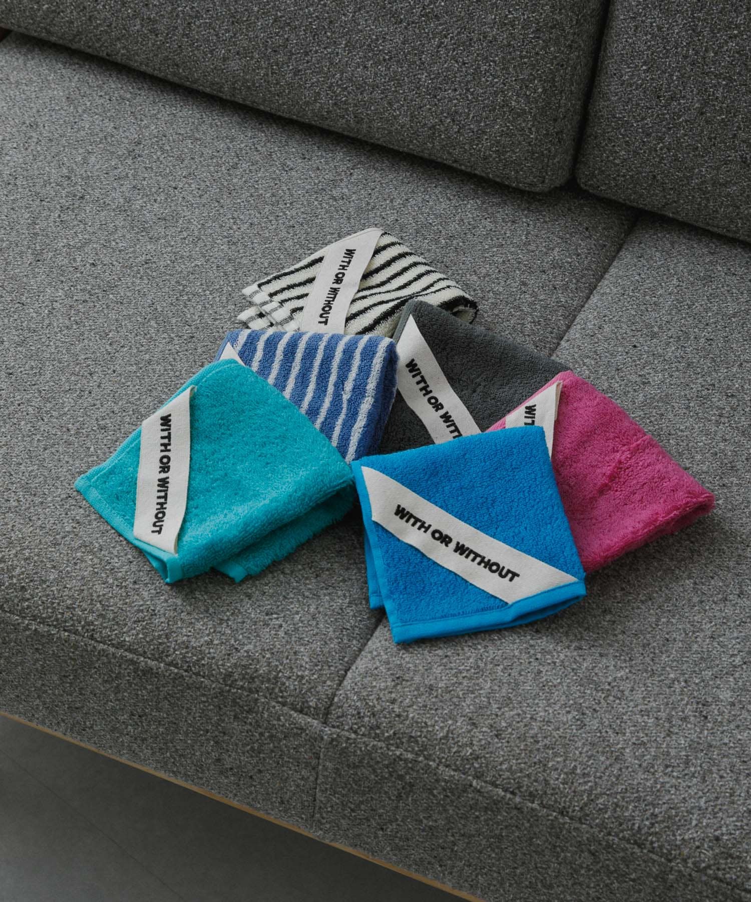 WITH OR WITHOUT　Hand Towel BLU FREE