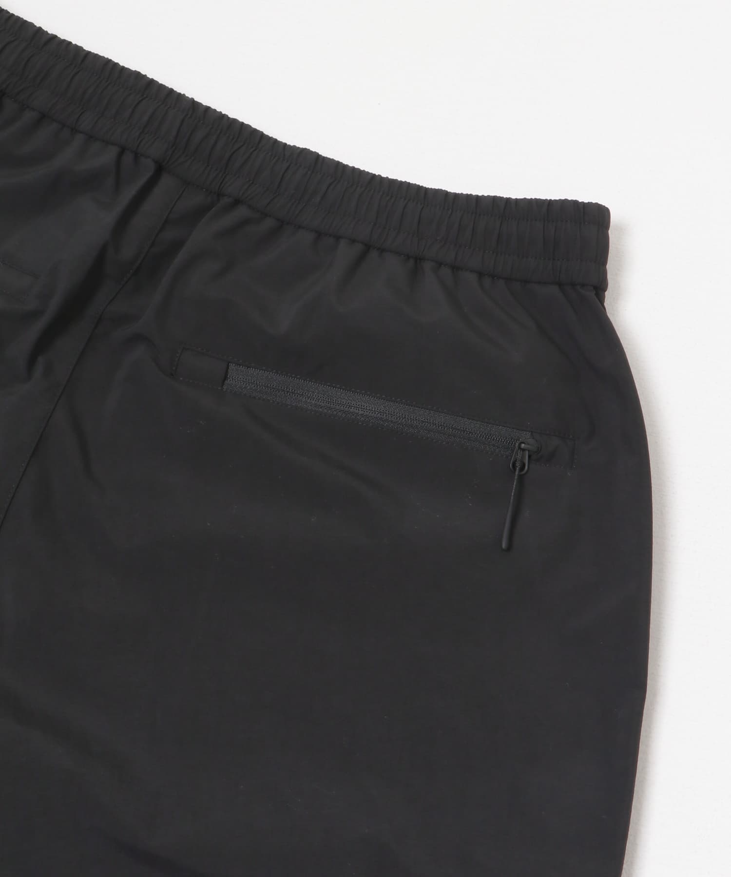 ES.1　Nylon Pants black M