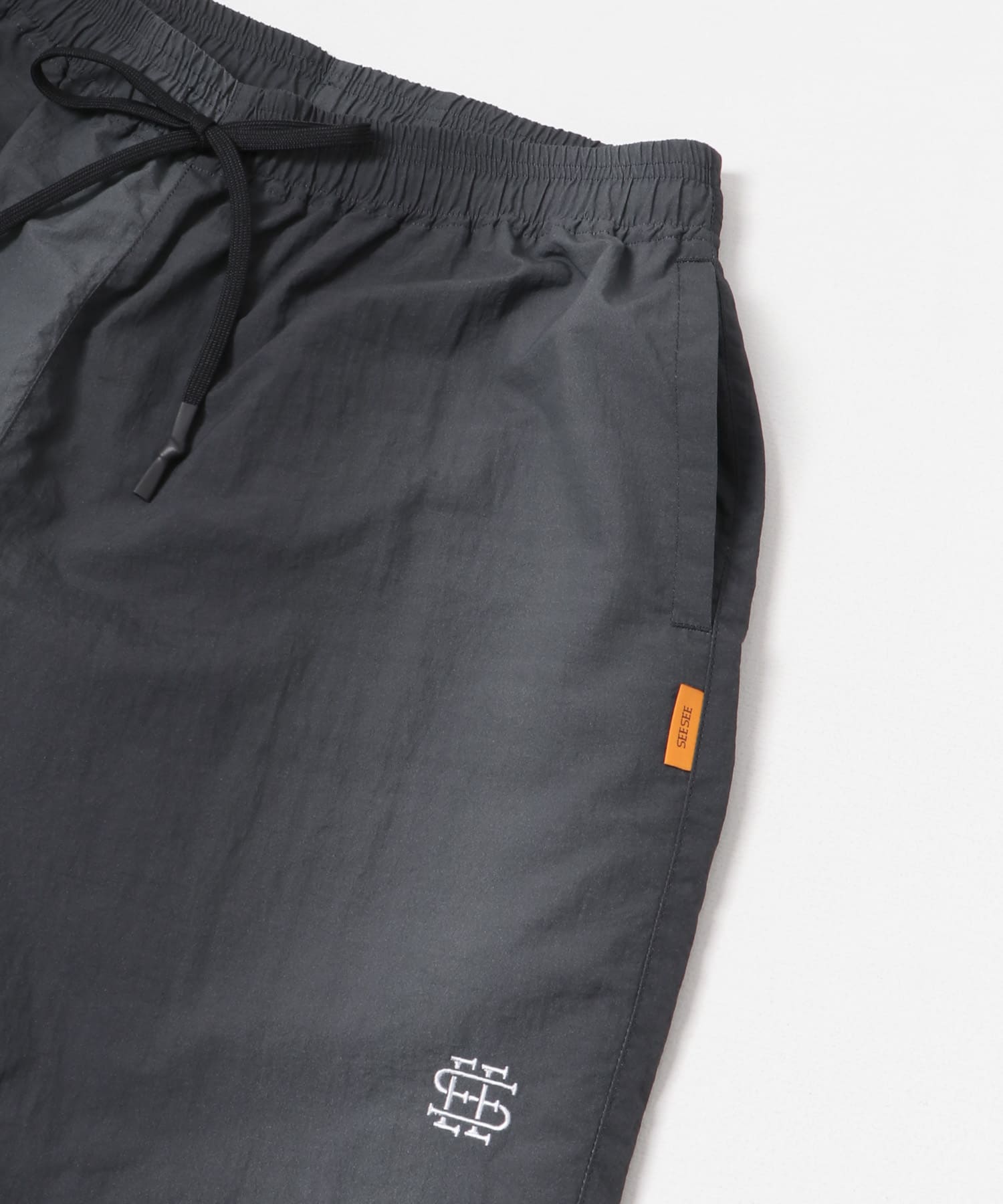 SEE SEE　WIDE SPORTY PANTS BLACK FADE M