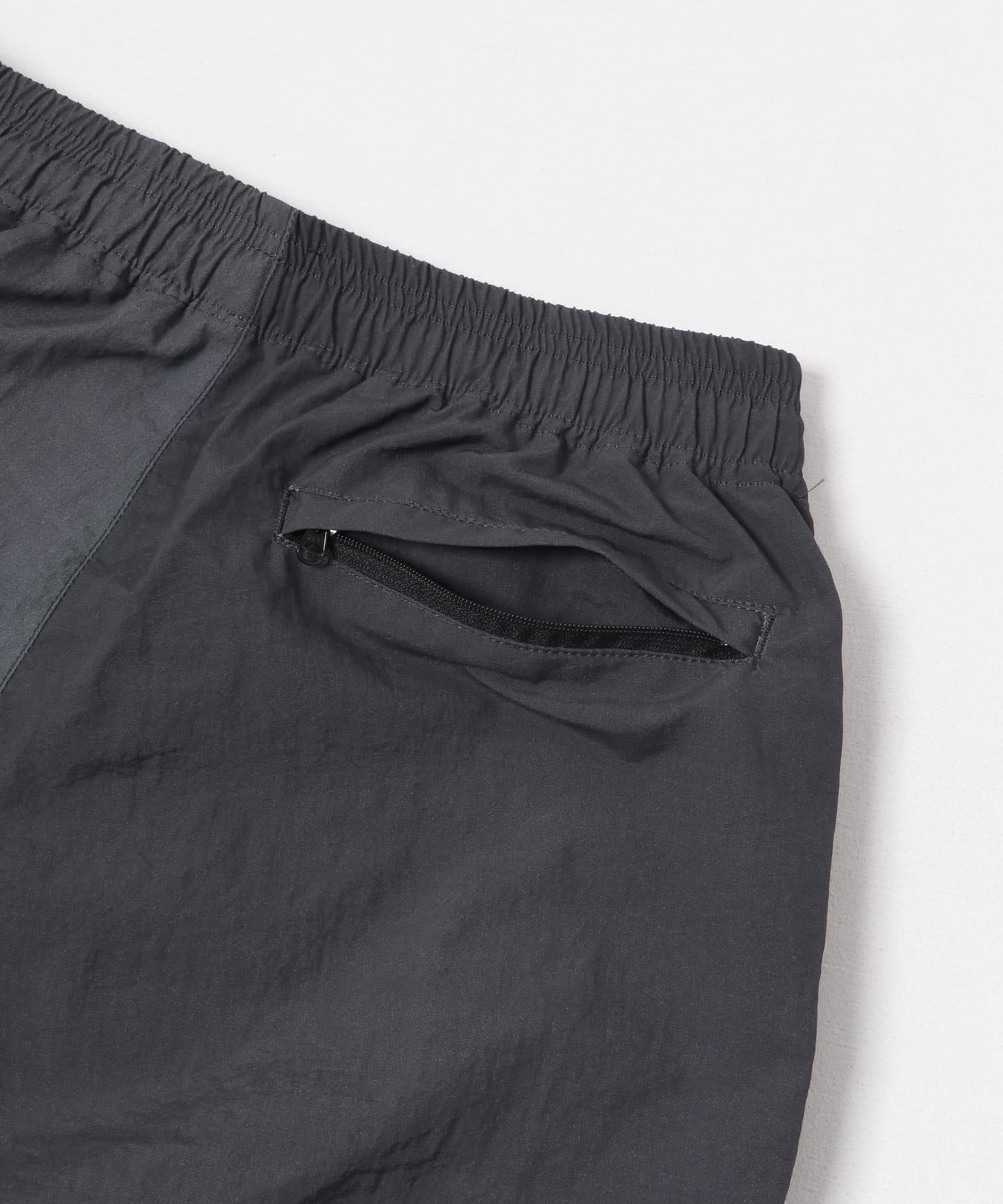 SEE SEE　WIDE SPORTY PANTS BLACK FADE M