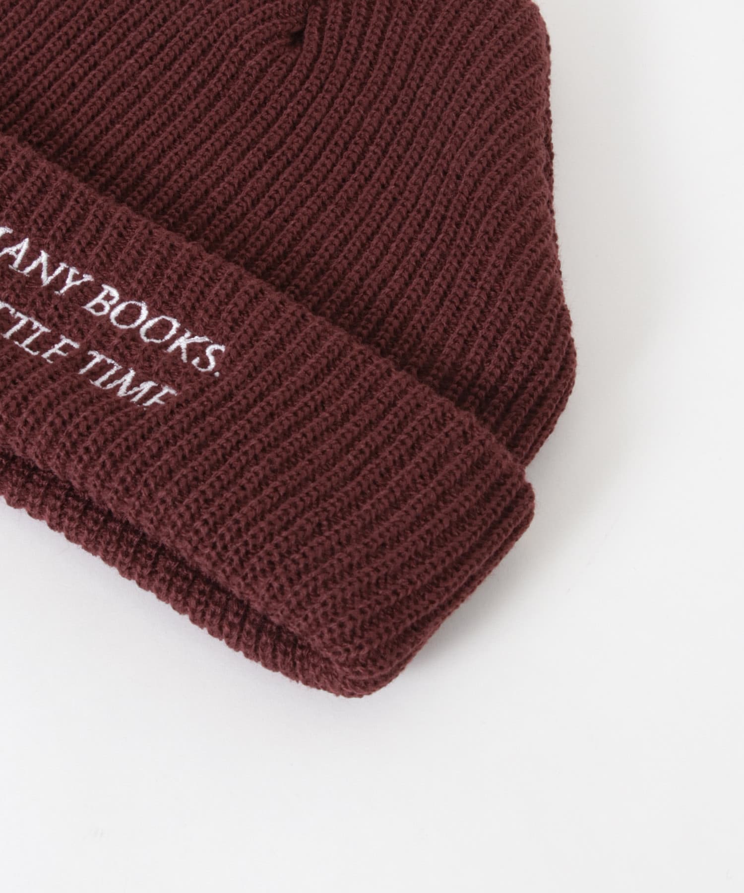 BLANKMAG　SO MANY BOOKS  Knit  Cap Burgundy FREE