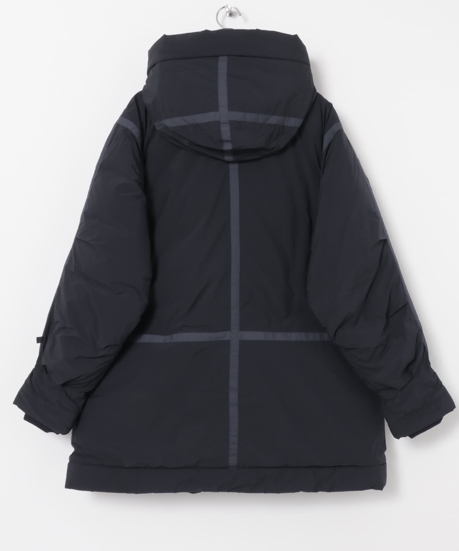 DAIWA PIER39　TECH B-7 MOD DOWN JACKET NAVY M