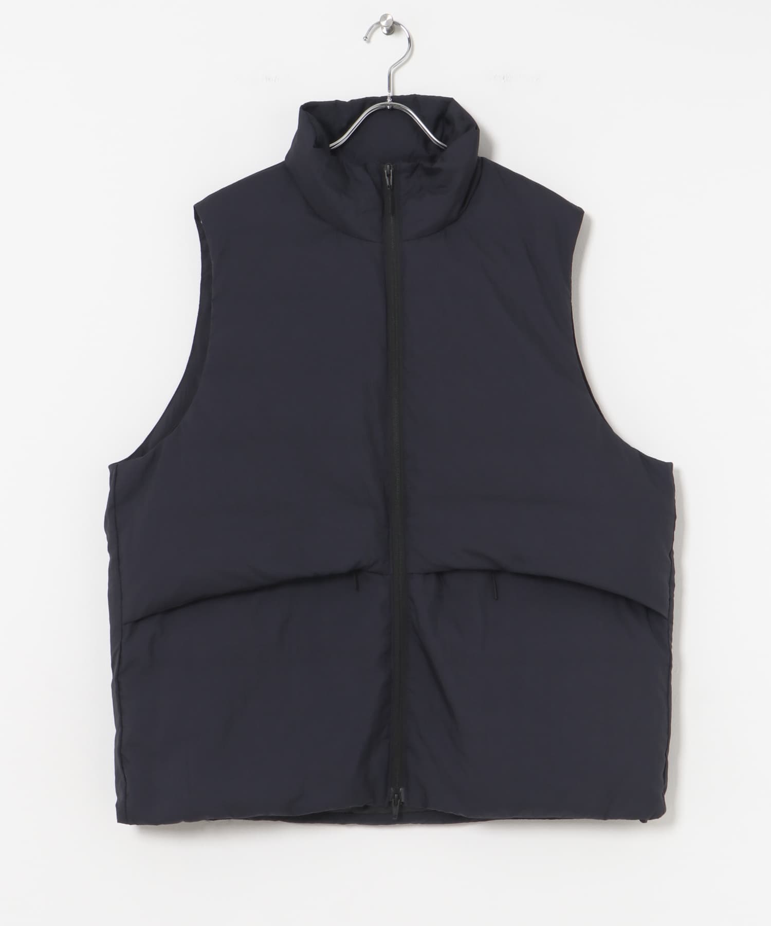 ES.1　Light Down Vest