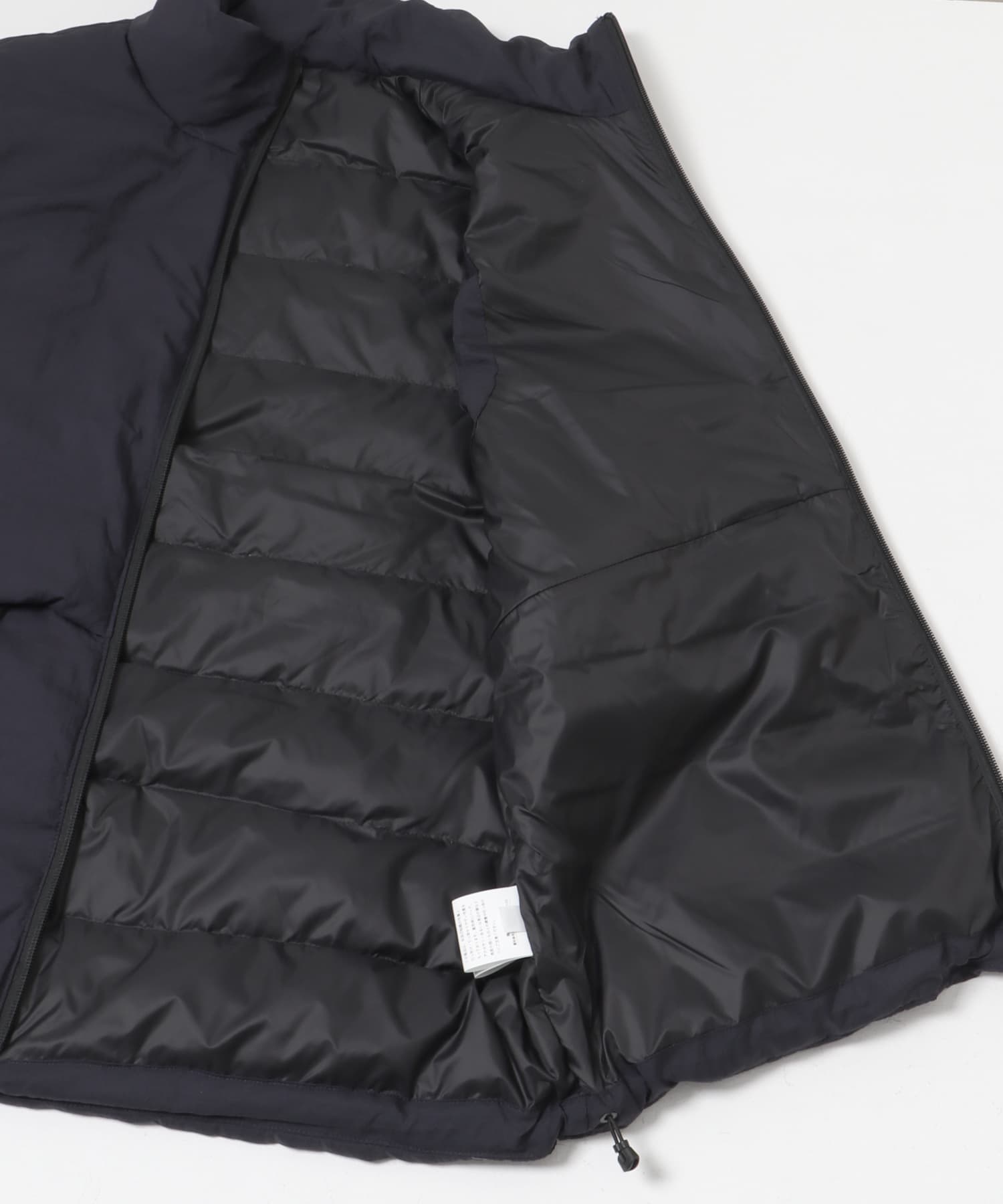 ES.1　Light Down Vest navy L
