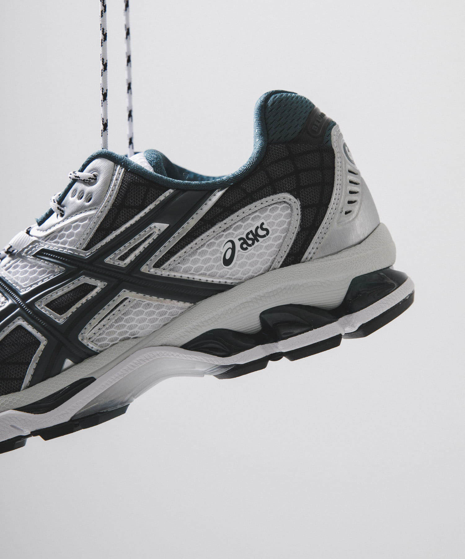 ASICS GEL-NIMBUS 10.1(26 103 WH/SG): シューズ｜URBAN RESEARCH公式