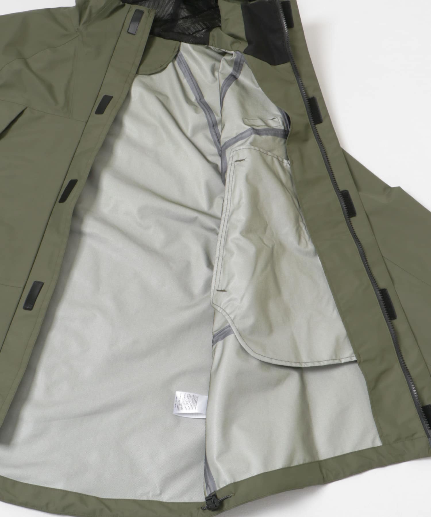 New Era　OD RAIN JKT YOSHIDA OLIVE L