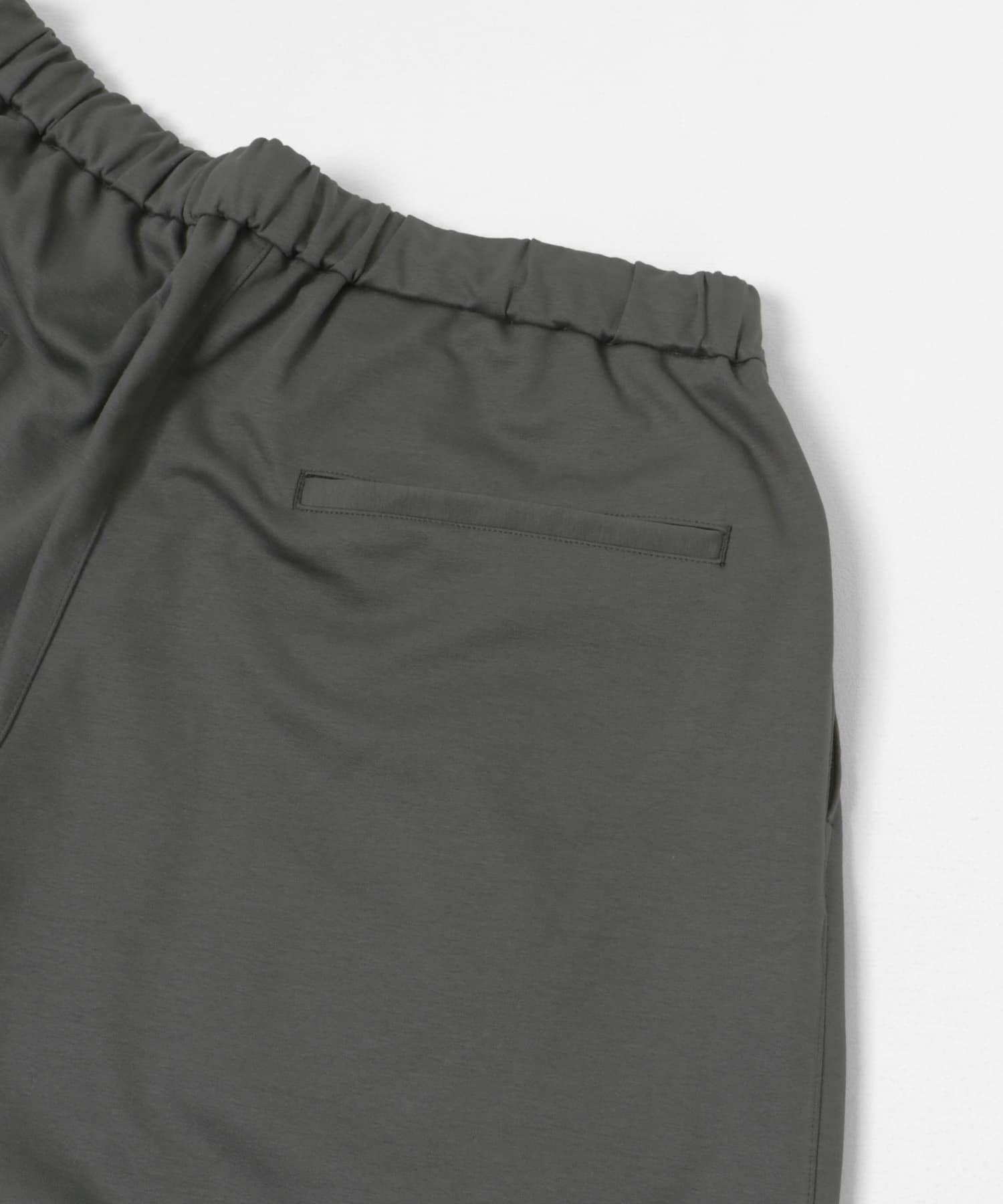 UNTRACE カーブテーパードパンツ(1 DARK NAVY): ボトム｜URBAN