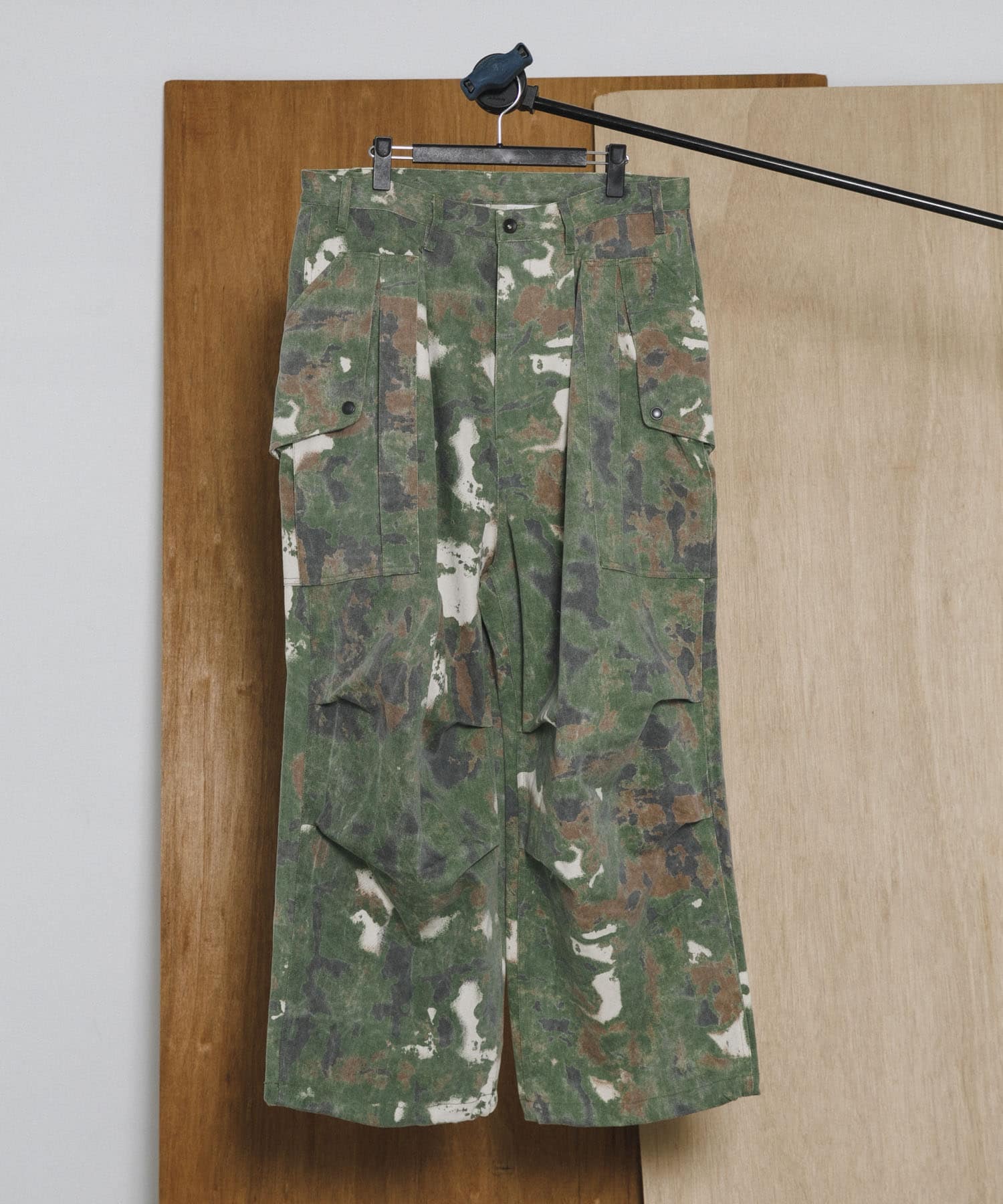 Gurank　Cargo pants camou