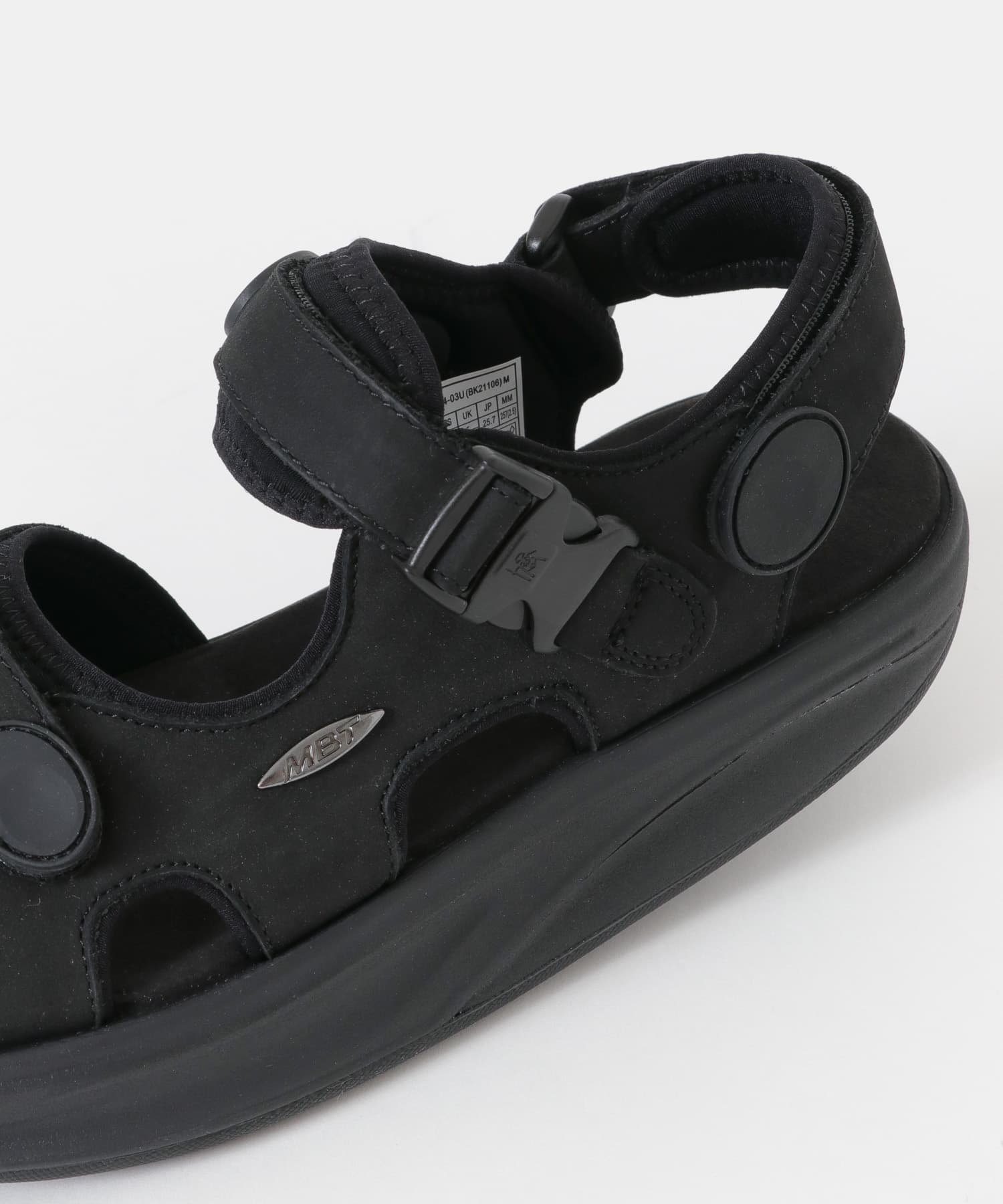MBT KISUMU CLASSIC W 75 ブラック　36/22.3cm Amazon.com | MBT Kissumu Classic W, Black, 3.5 UK | Sport Sandals