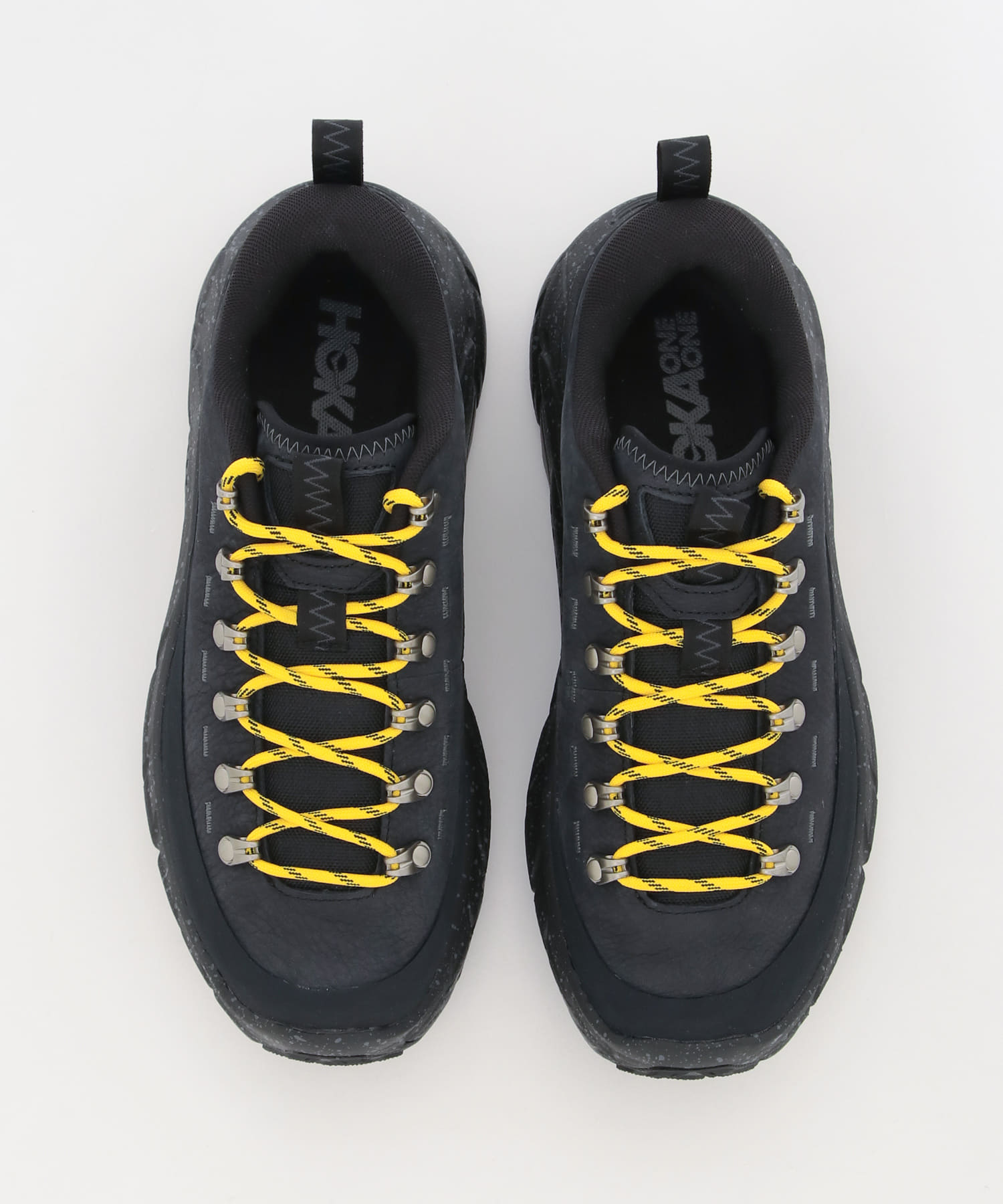 HOKA ONE ONE　U TOR SUMMIT CRBN 26