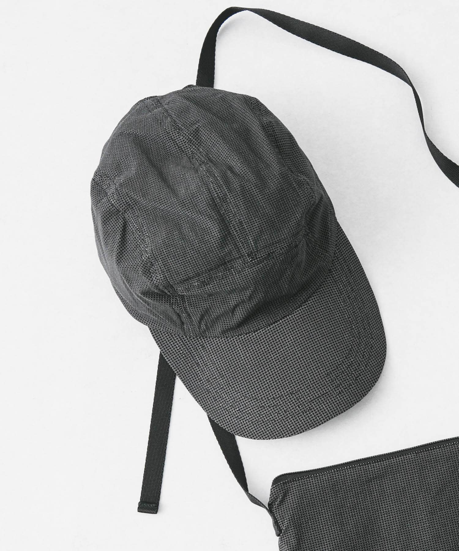 ES.1　ULTRA CAP Black FREE