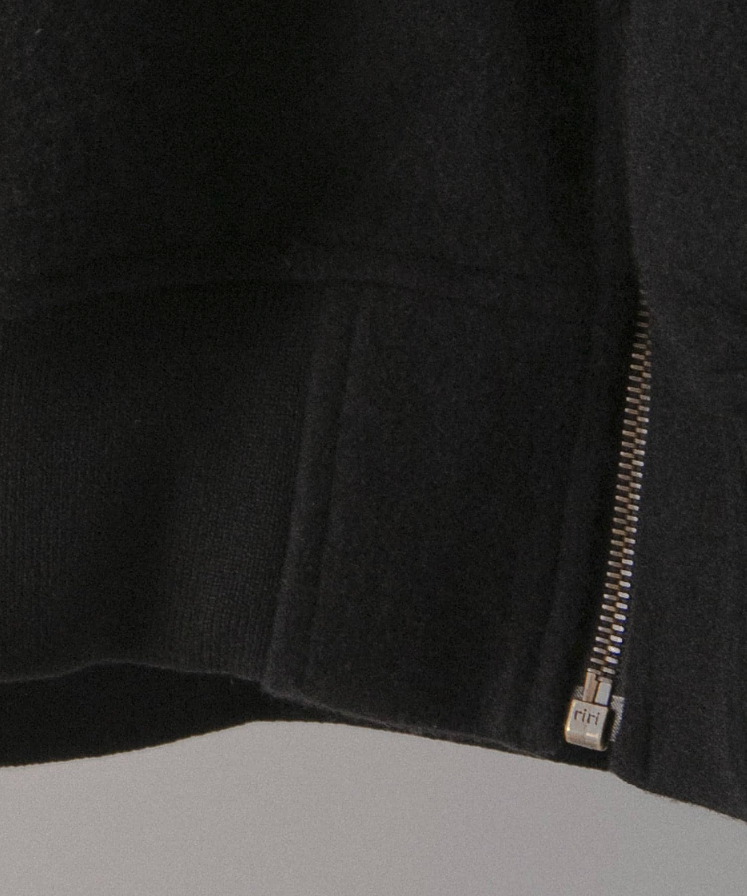 A PRESSE　Cashmere Light Flannel Padding Jacket BLACK 2