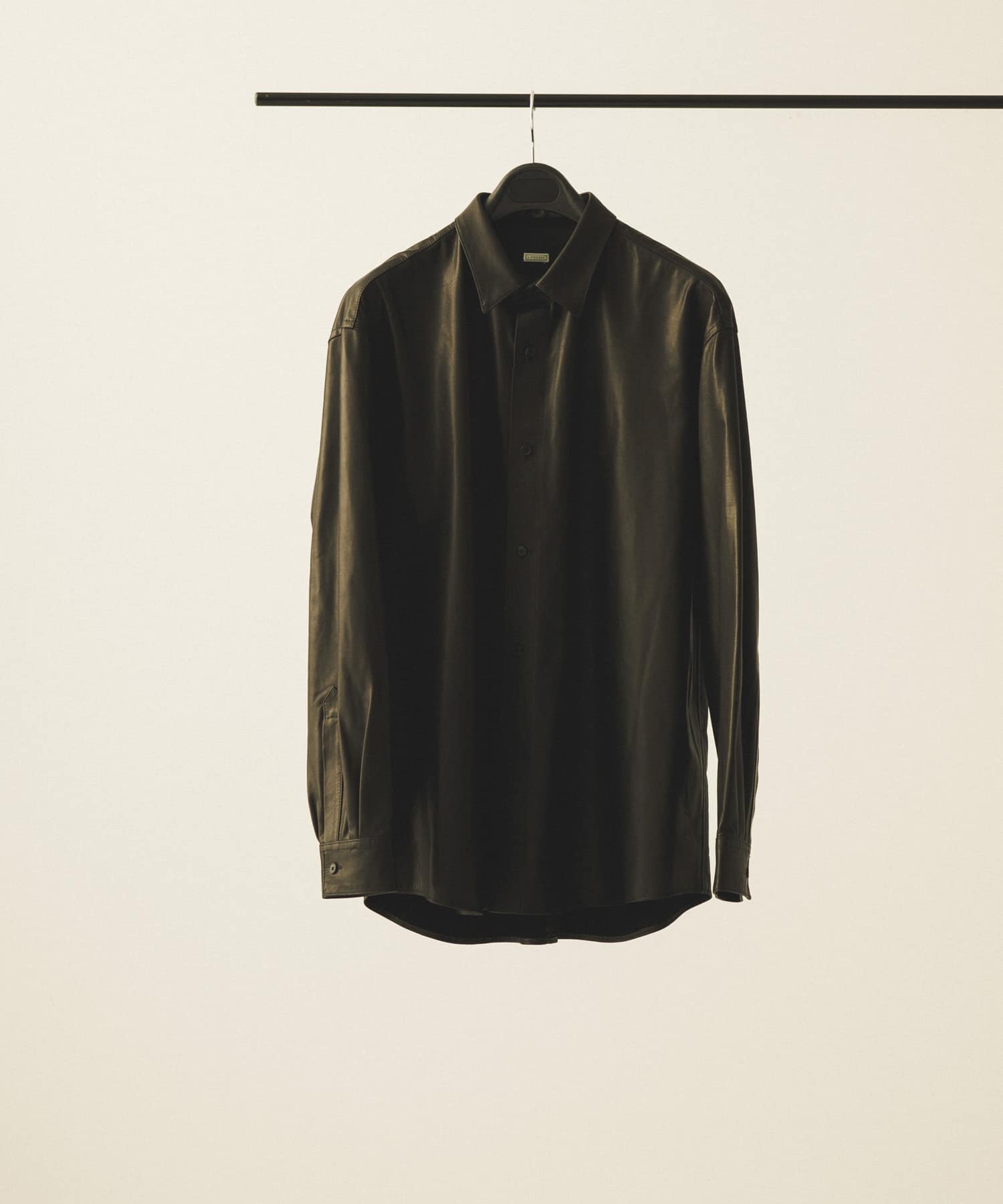 A PRESSE　Leather Regular Collar Shirt BLACK 2
