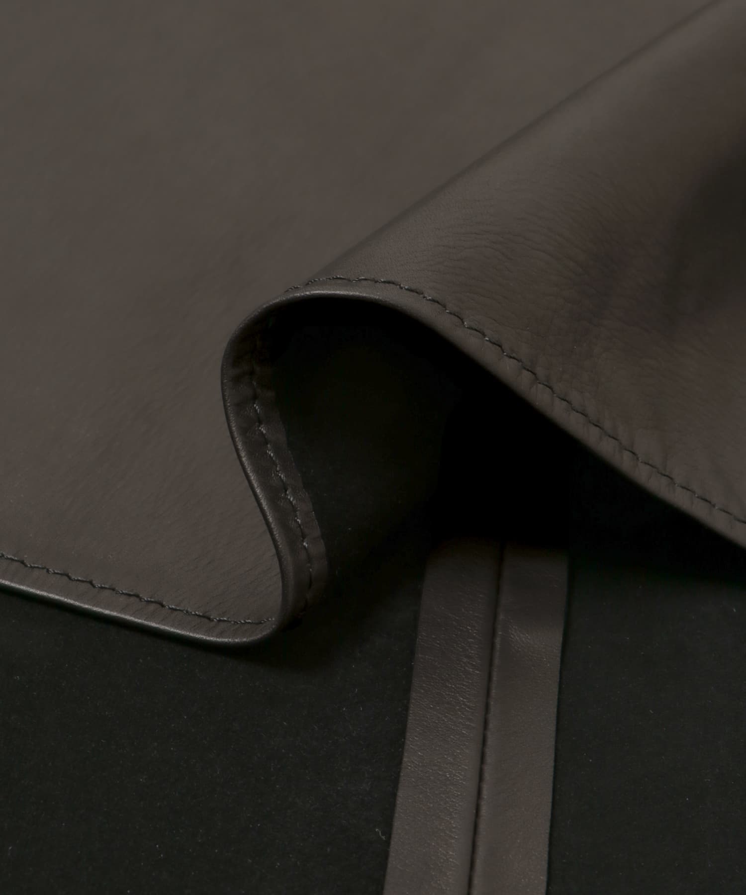A PRESSE　Leather Regular Collar Shirt BLACK 2