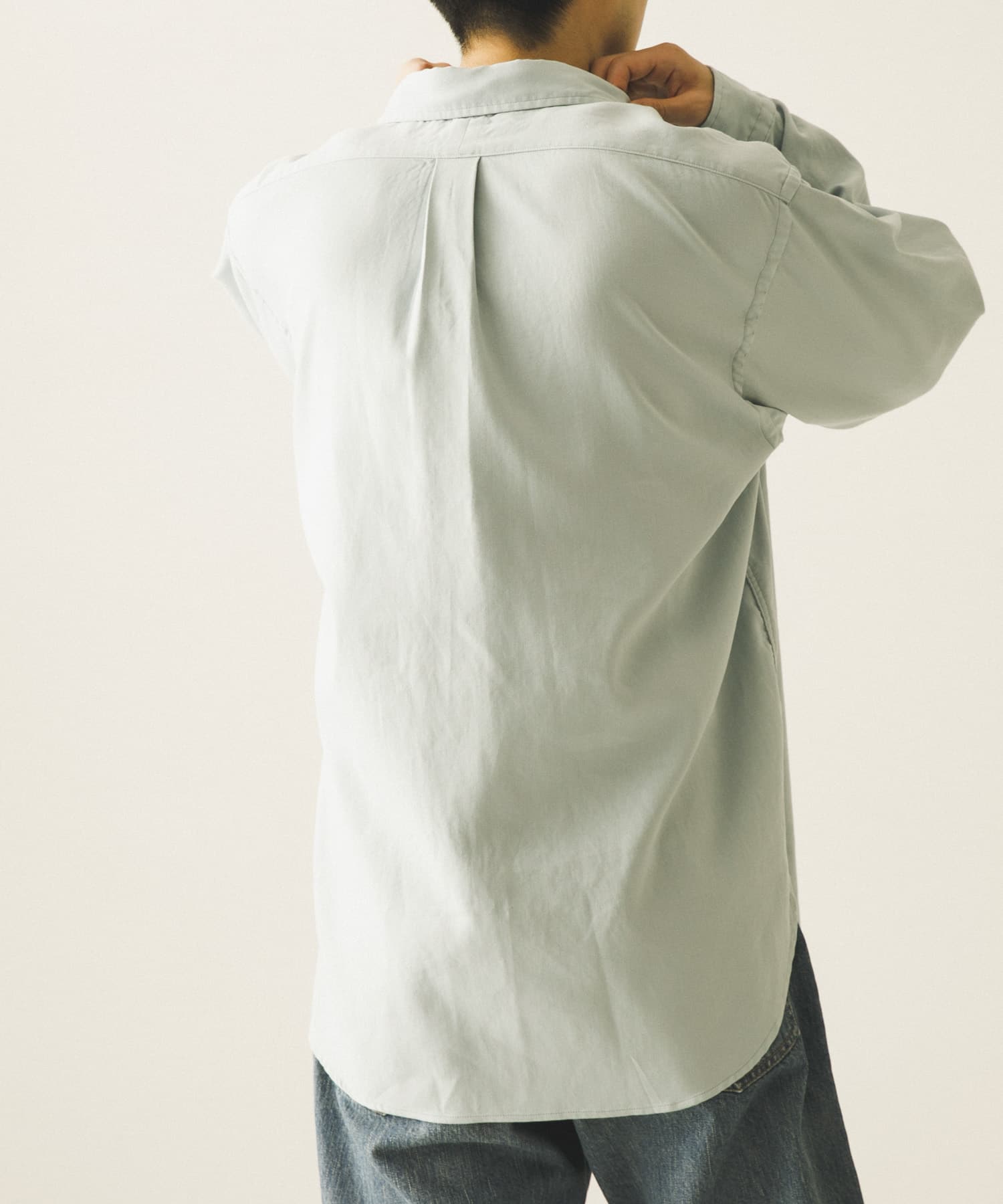 A PRESSE Double Weave Twill Regular Collar Shirt(2 L.GRAY