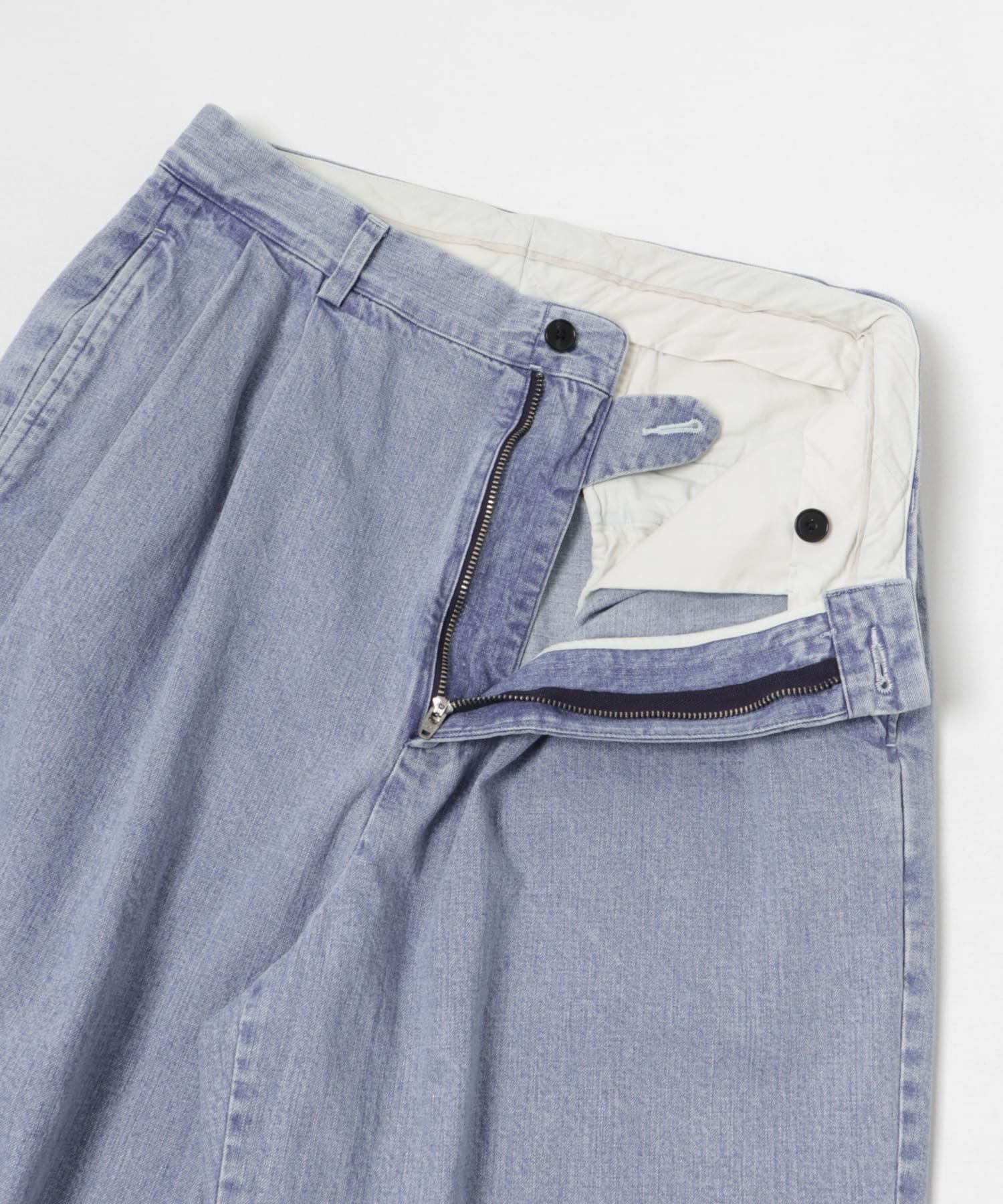 A PRESSE Type.1 Denim Trousers(1 BLEACH): ボトム｜URBAN