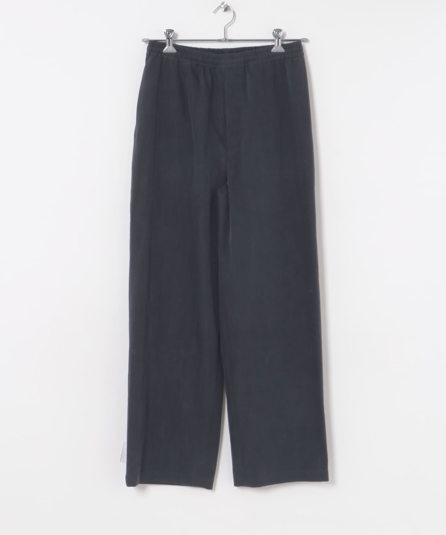 A PRESSE　Silk Pants