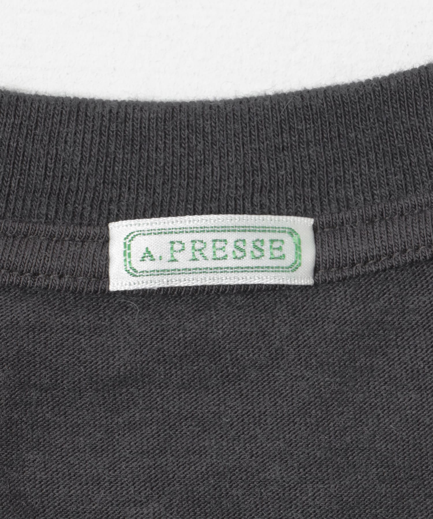 A PRESSE　Cashmere Blend SS T-Shirt CHARCOAL 2