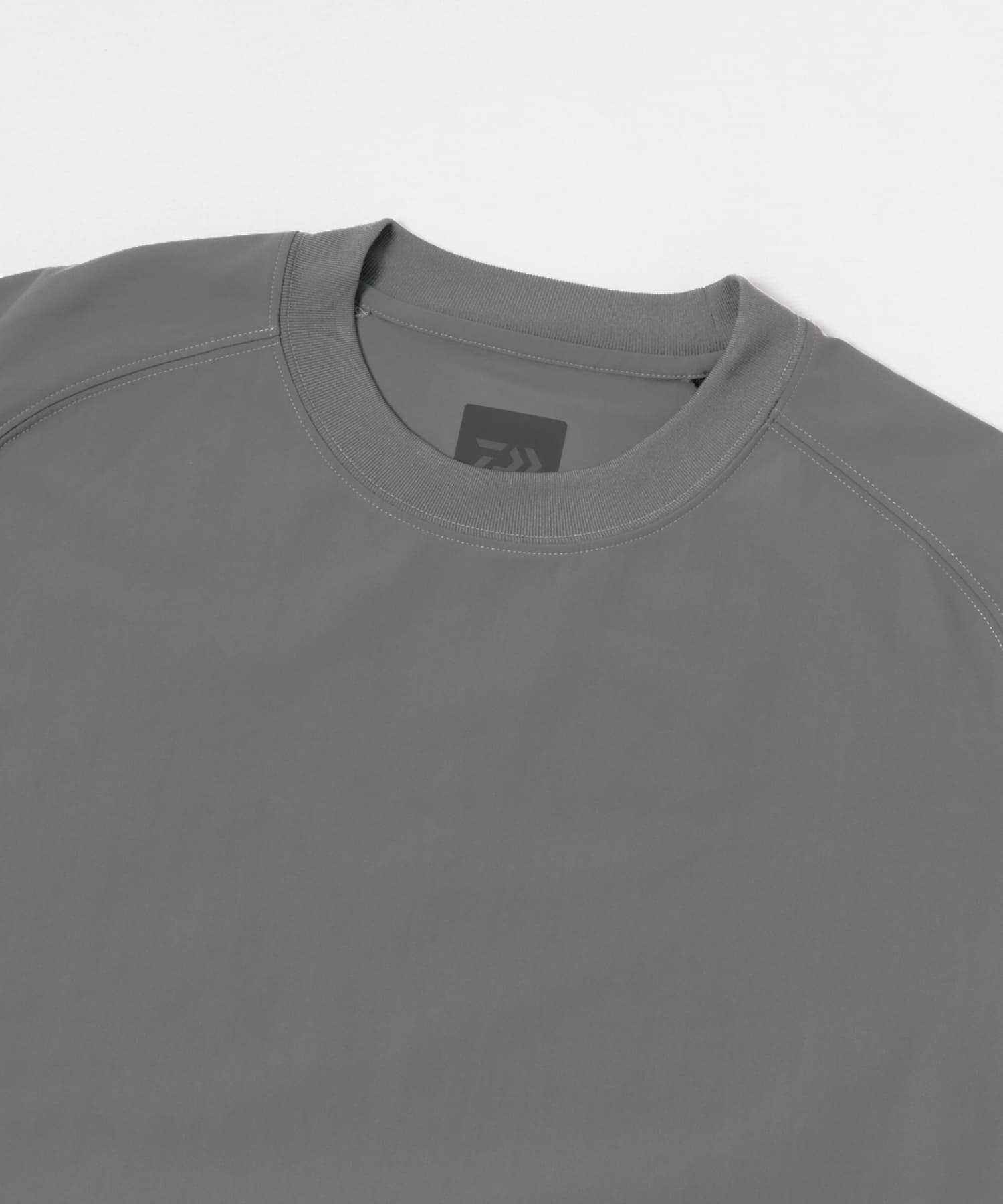 DAIWA PIER39　TECH LIGHTWEIGHT L/S TEE CHARCOAL S