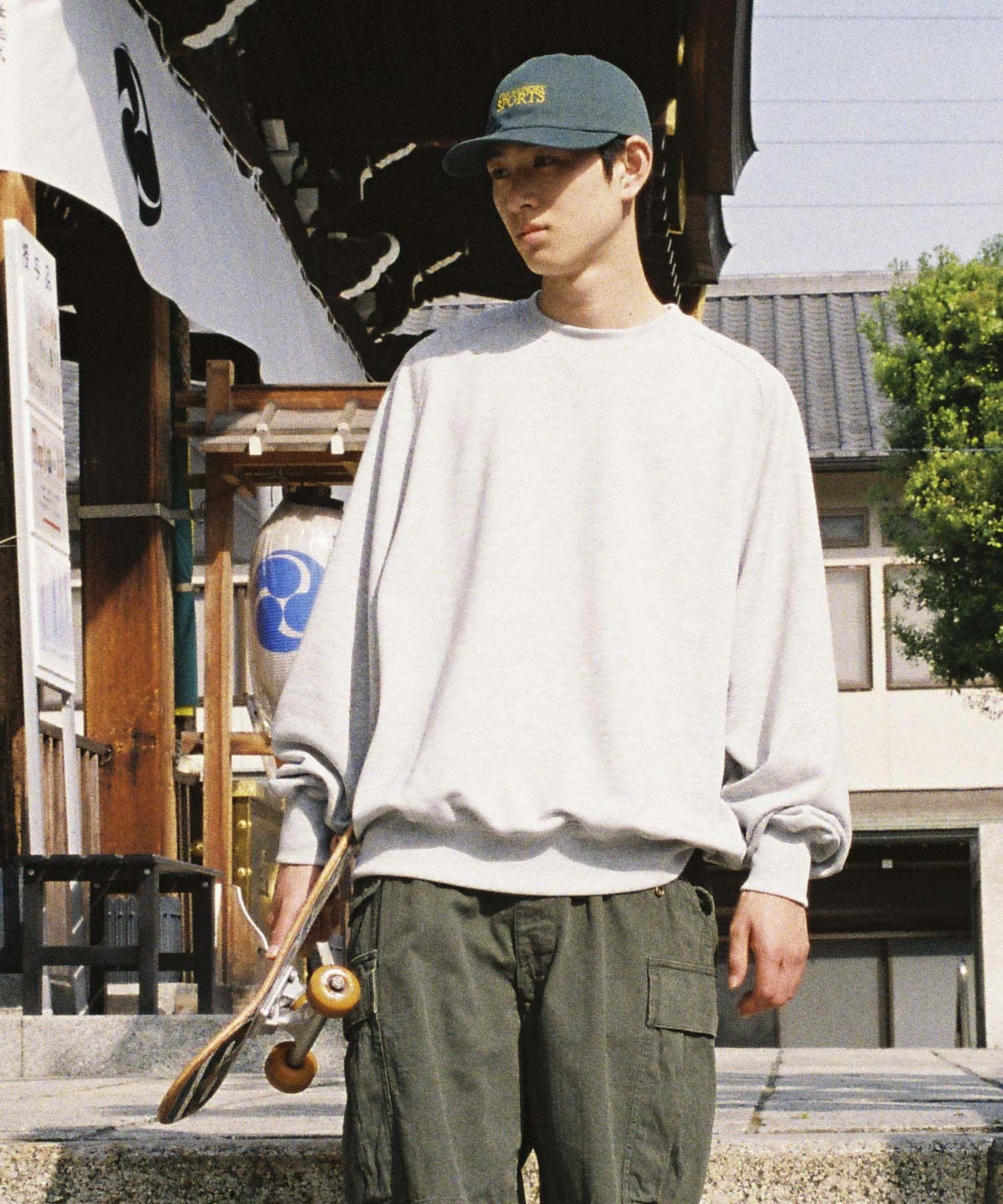 TOP GRAY
