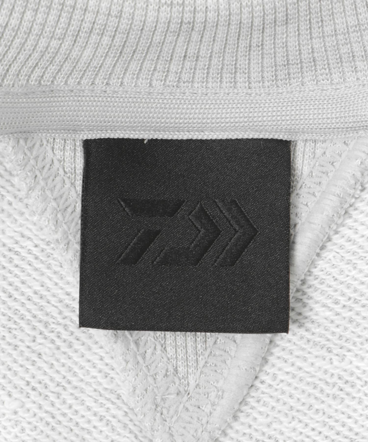 TOP GRAY
