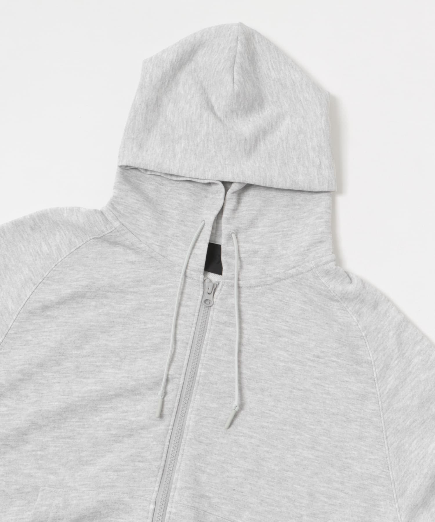 TOP GRAY