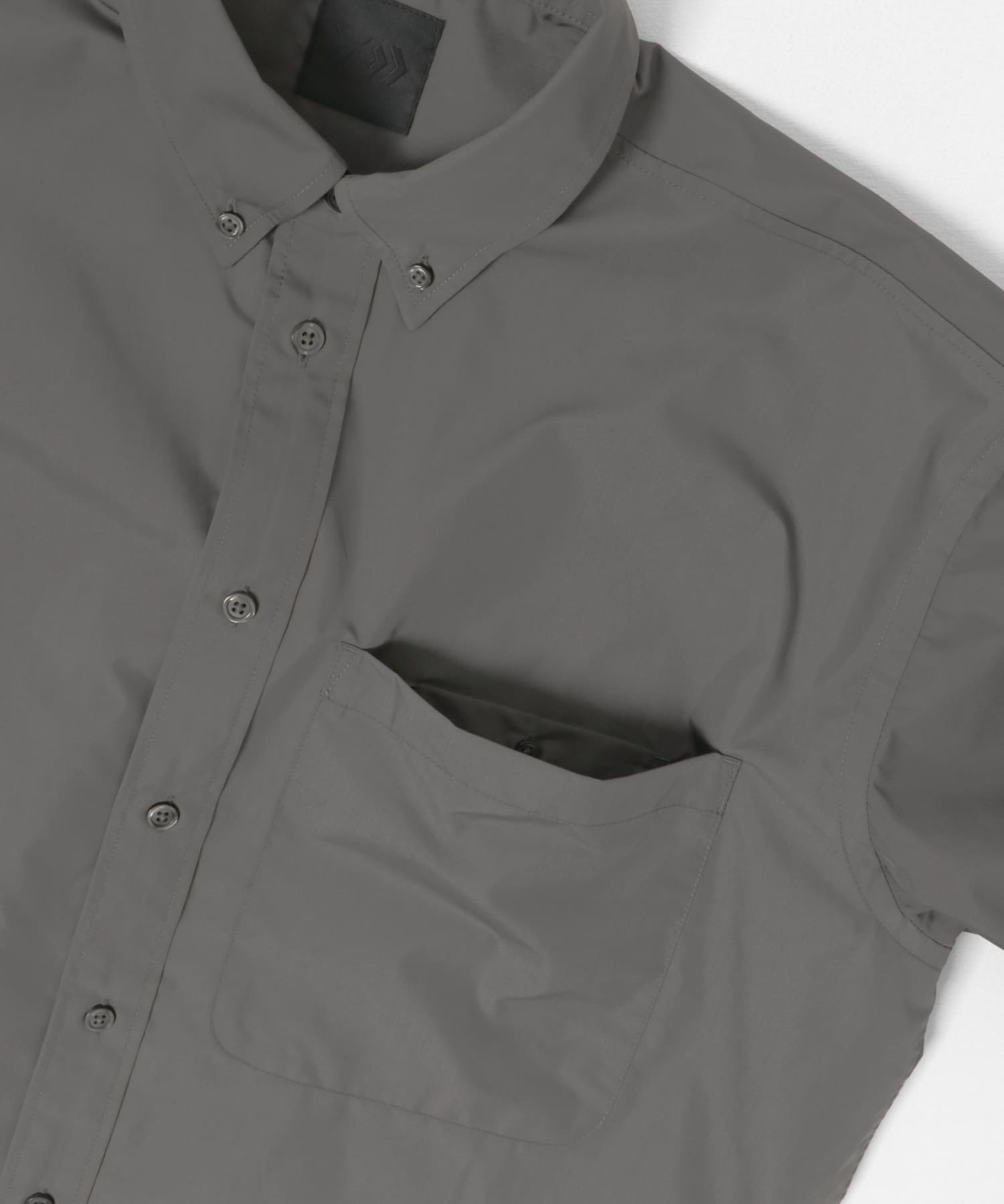 DAIWA PIER39 TECH BUTTON DOWN SHIRT L/S(S CHARCOAL): トップス