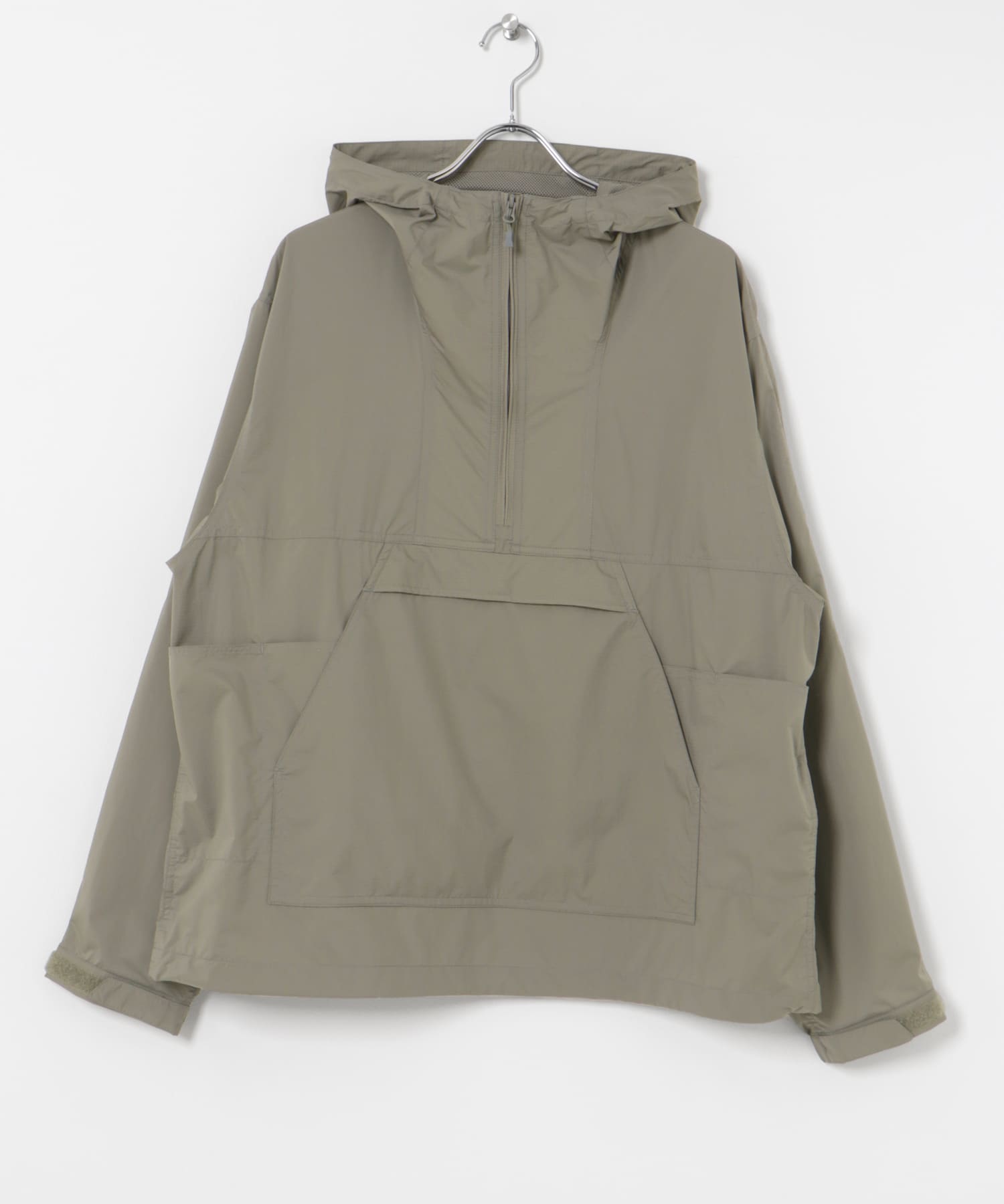WOLF GRAY
