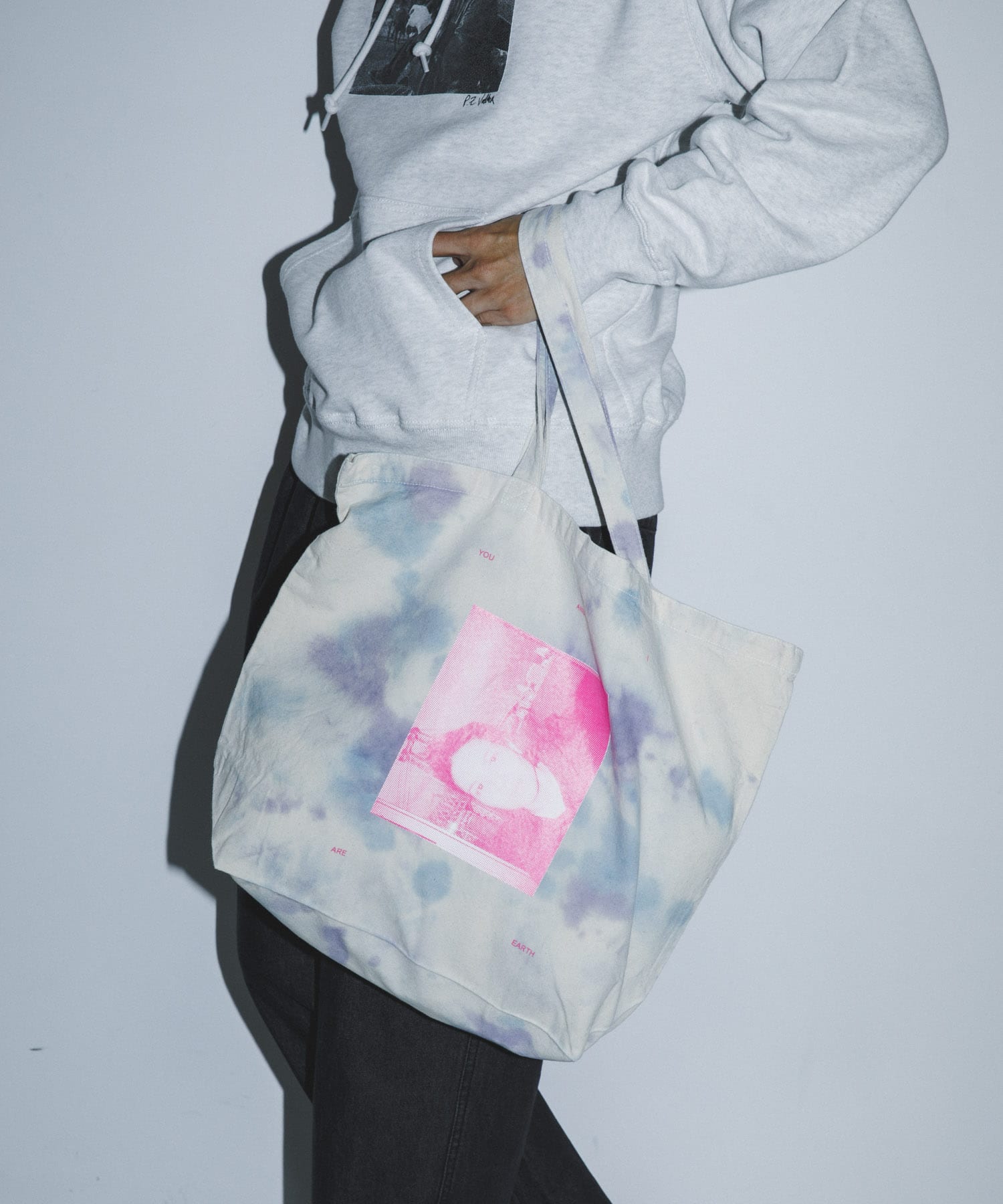 BLANKMAG　B/W photo Hoodie Ash L