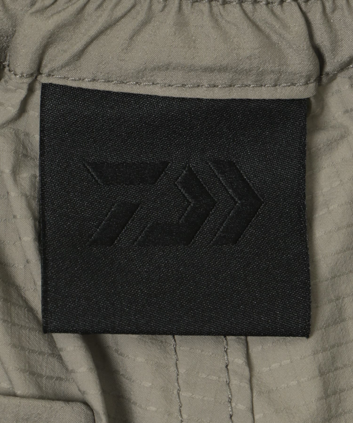 WOLF GRAY