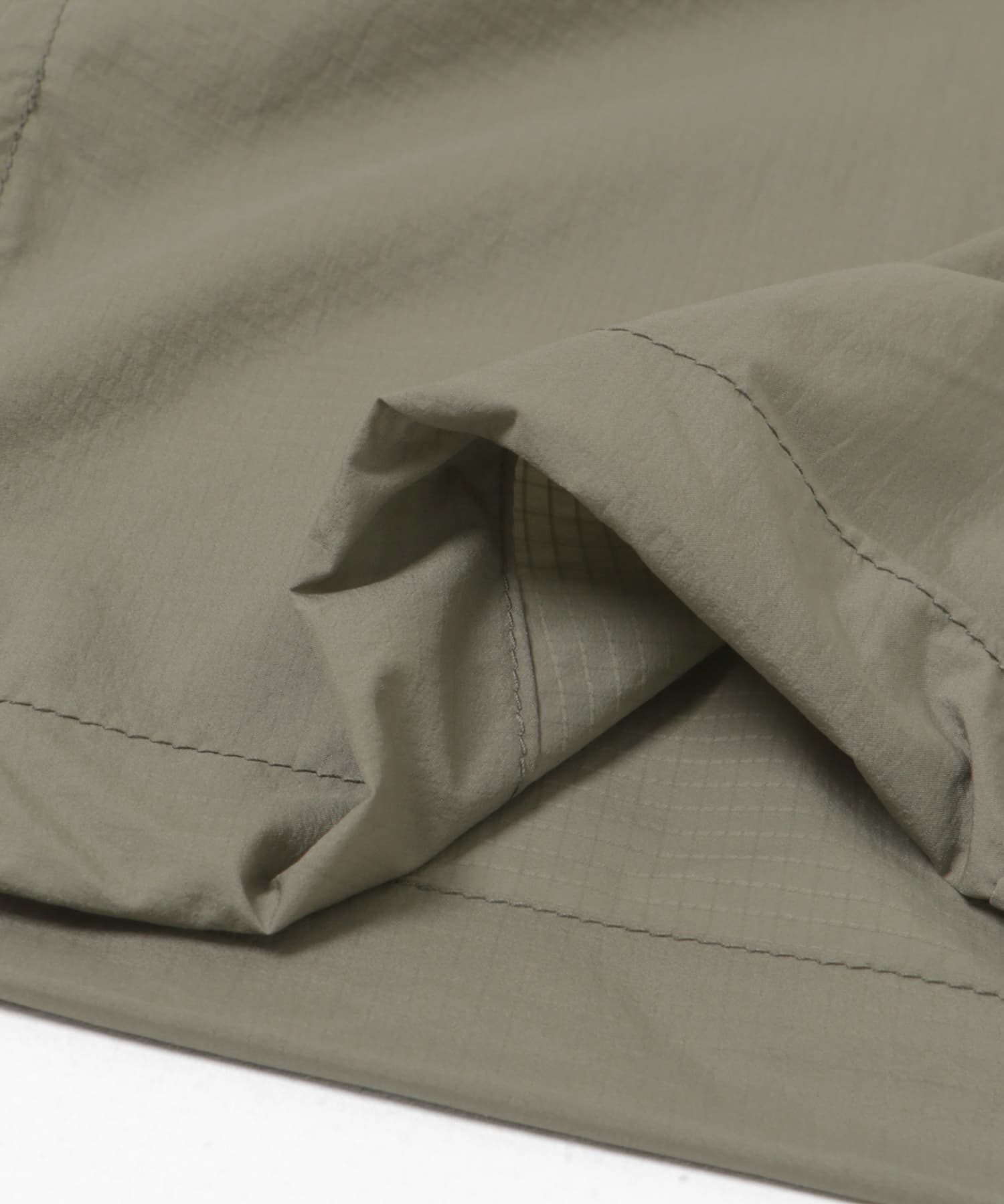 WOLF GRAY
