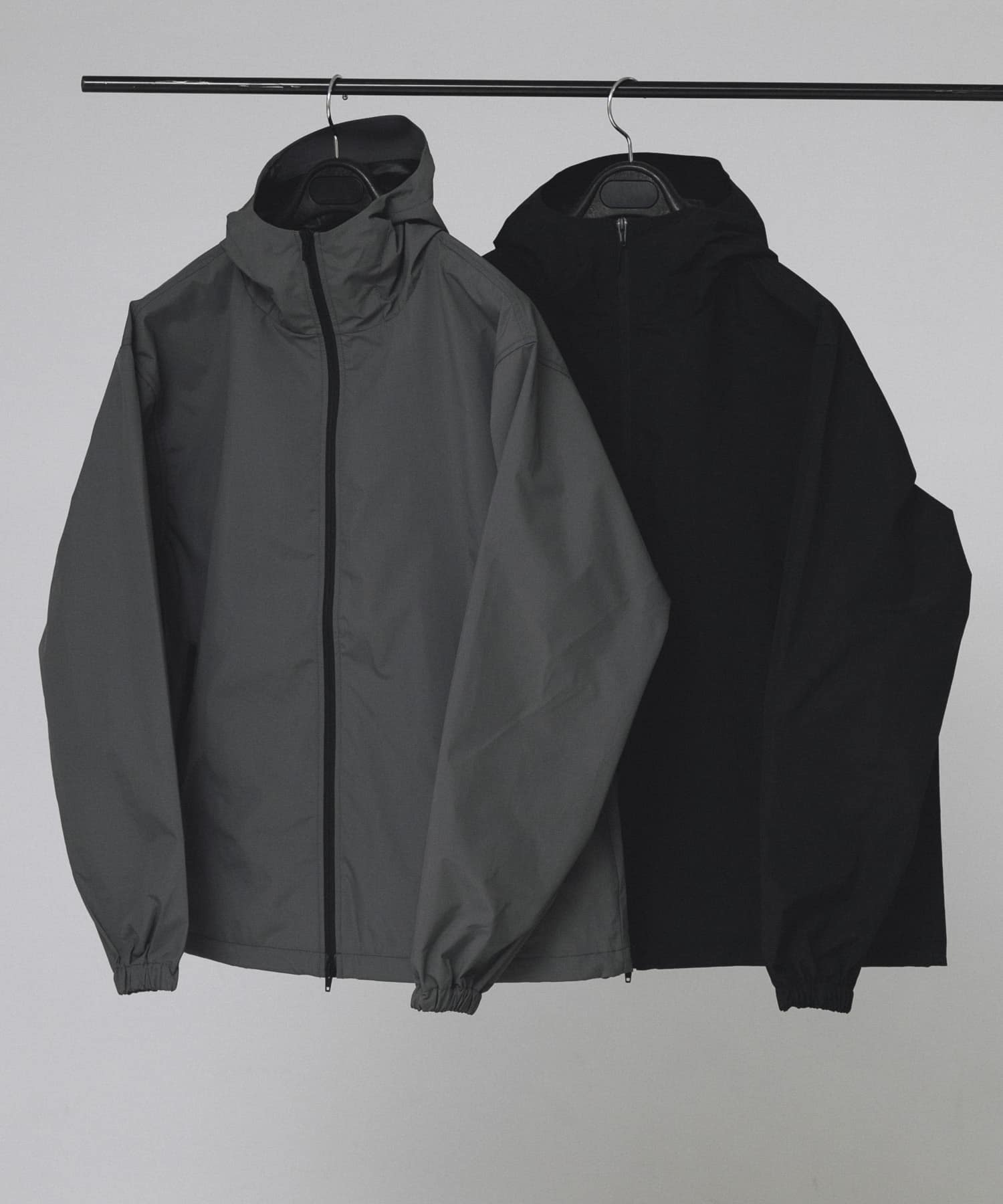ES.1　Nyion Parka Charcoal L
