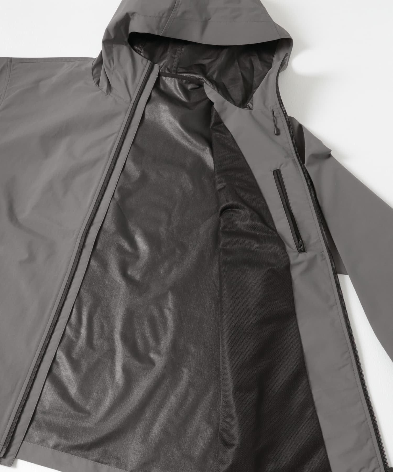 ES.1　Nyion Parka Charcoal L