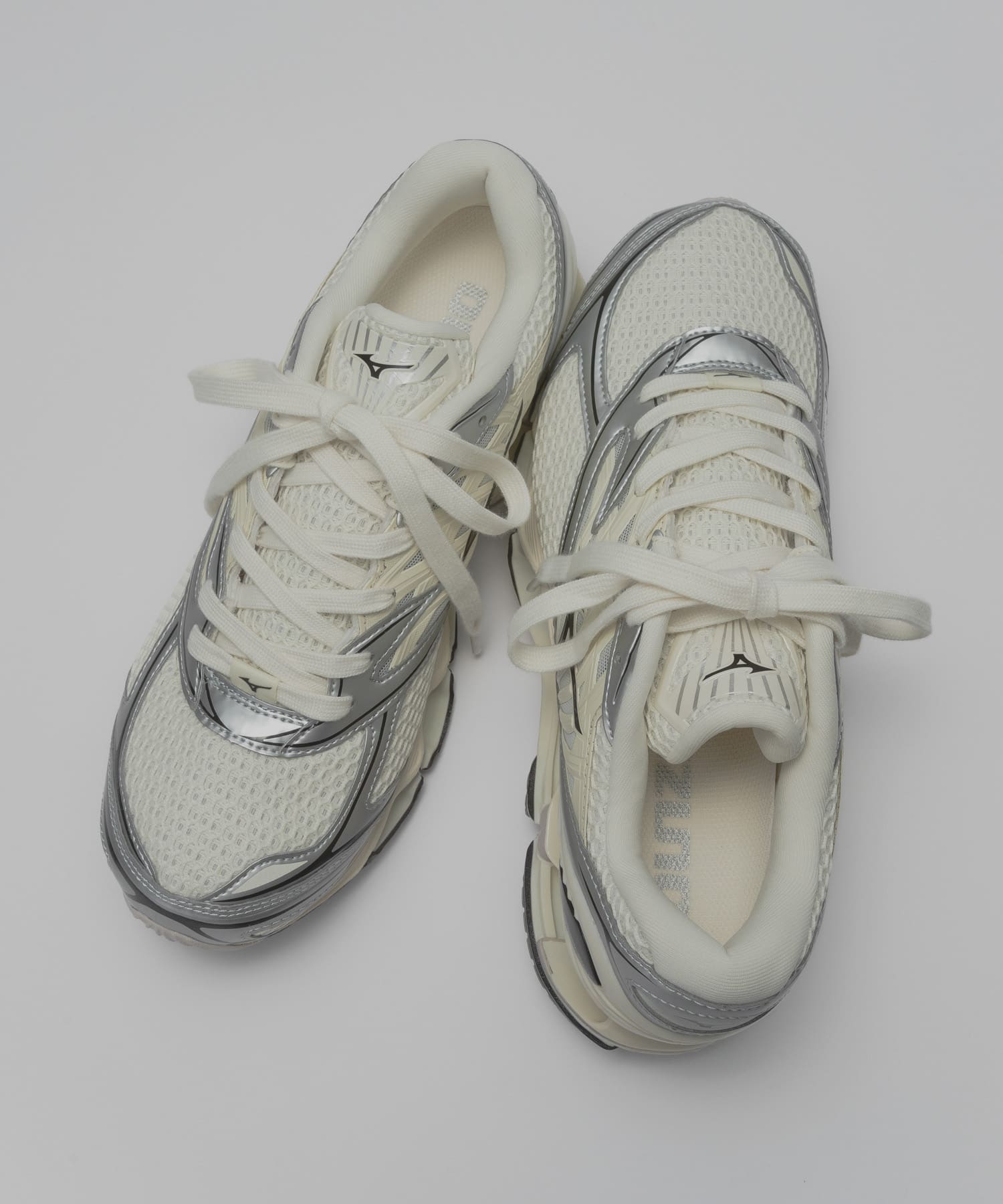 OFFWHT/BLK