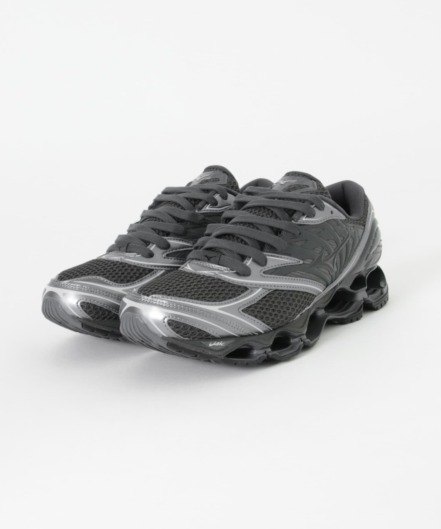 BLK/BLK