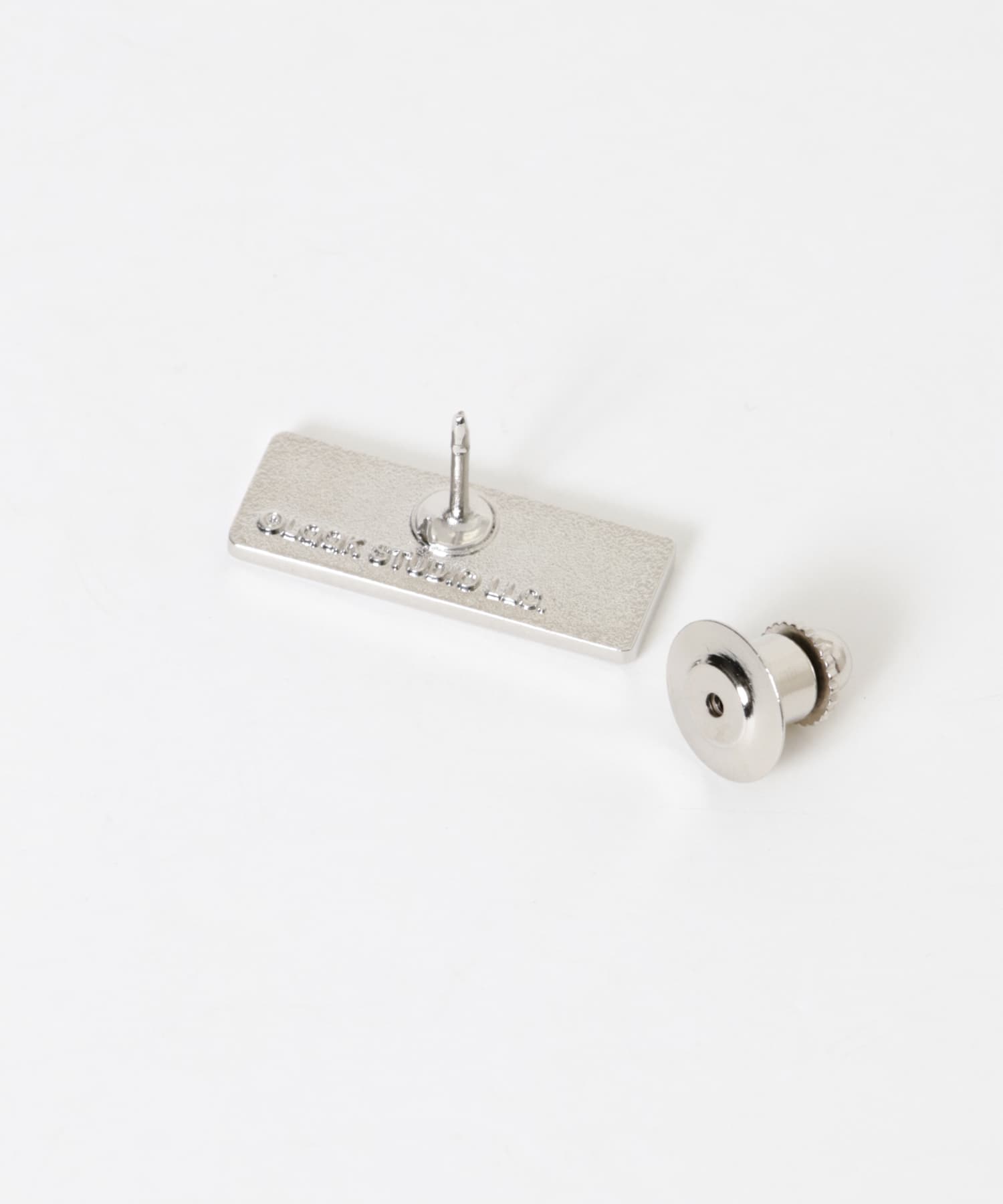 LQQK Studio　PINS LIGHT BLUE FREE
