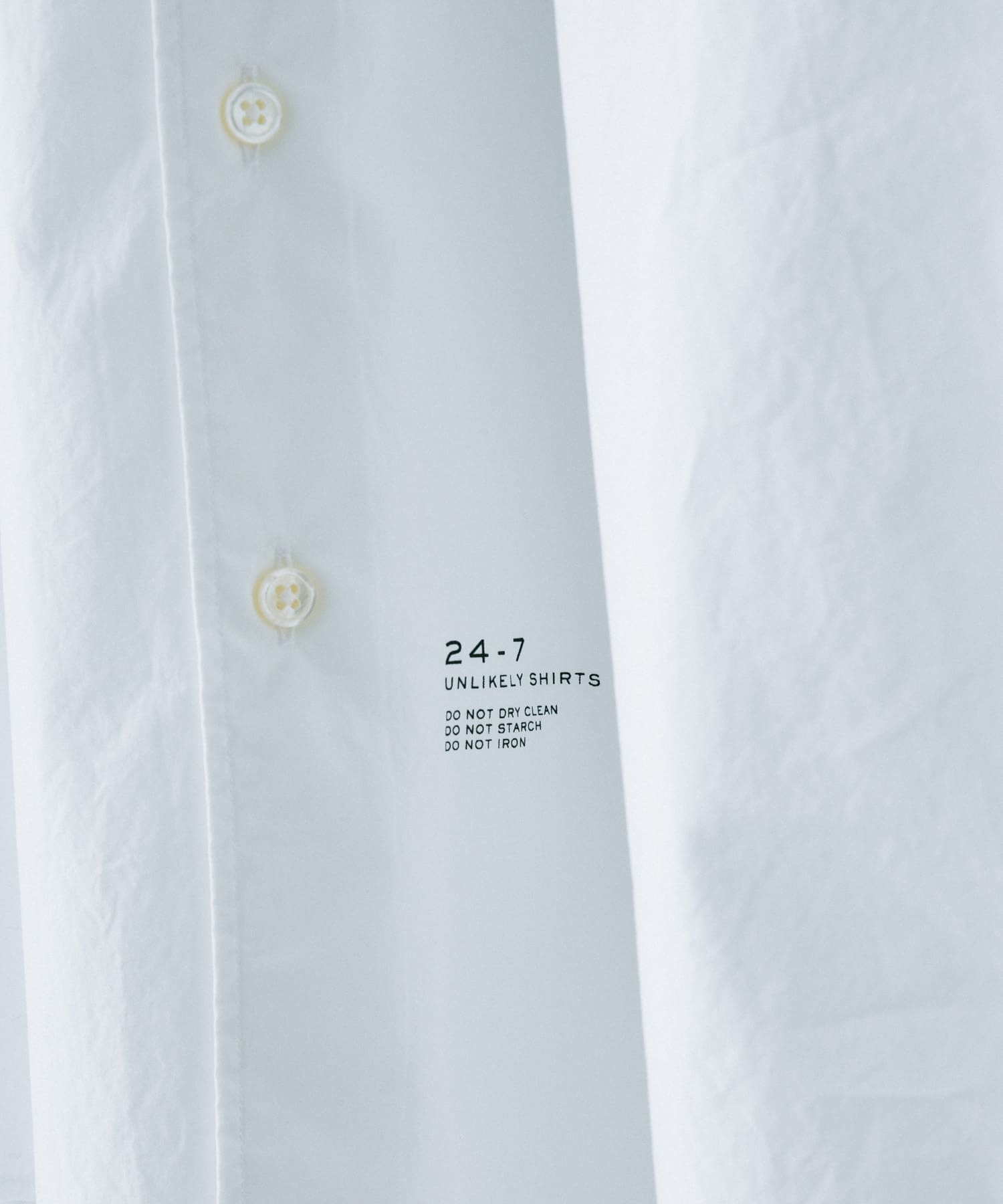 Unlikely　Regular Collar Shirts White L