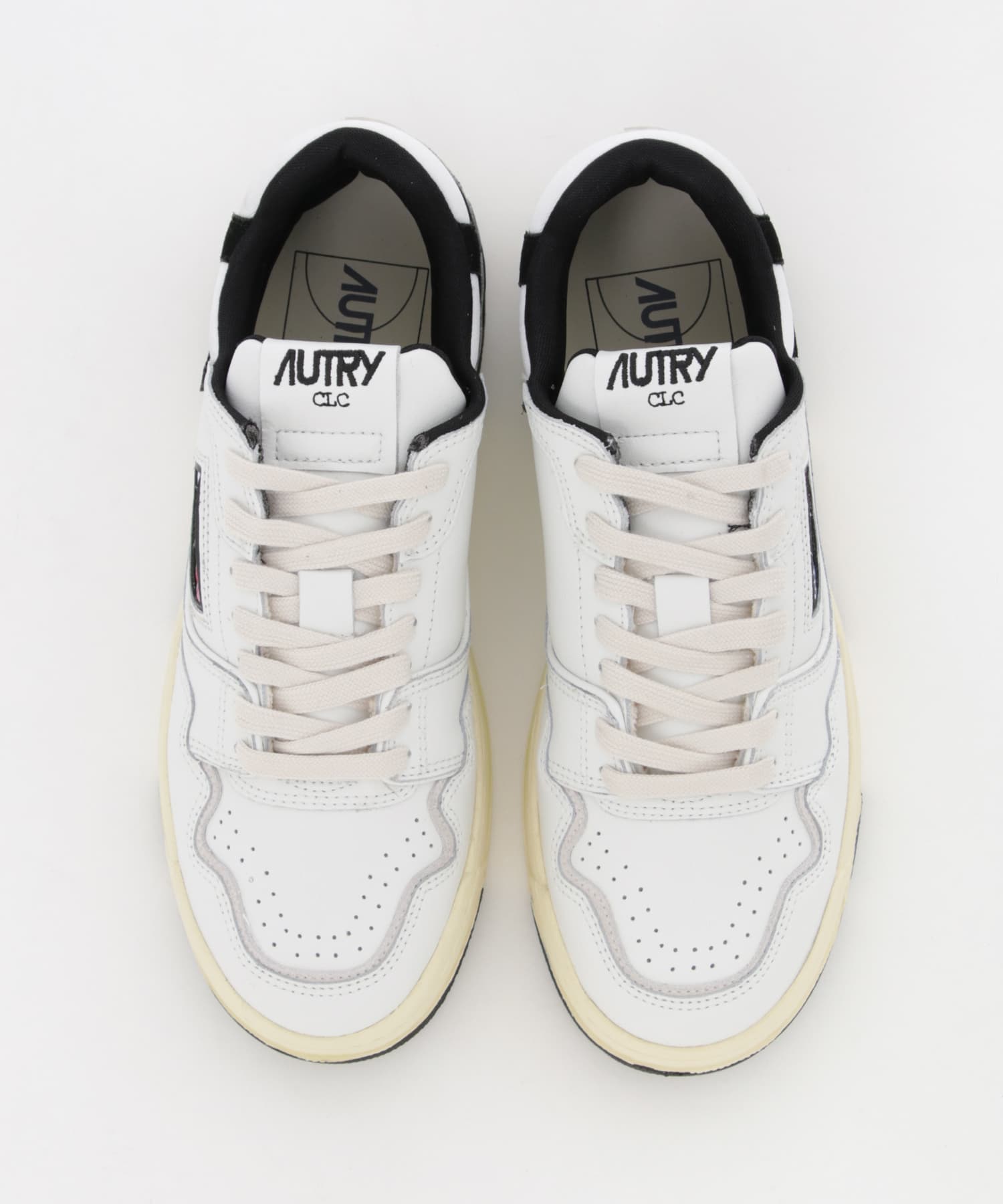 AUTRY　CLC LOW MAN MM04 WH BK 41