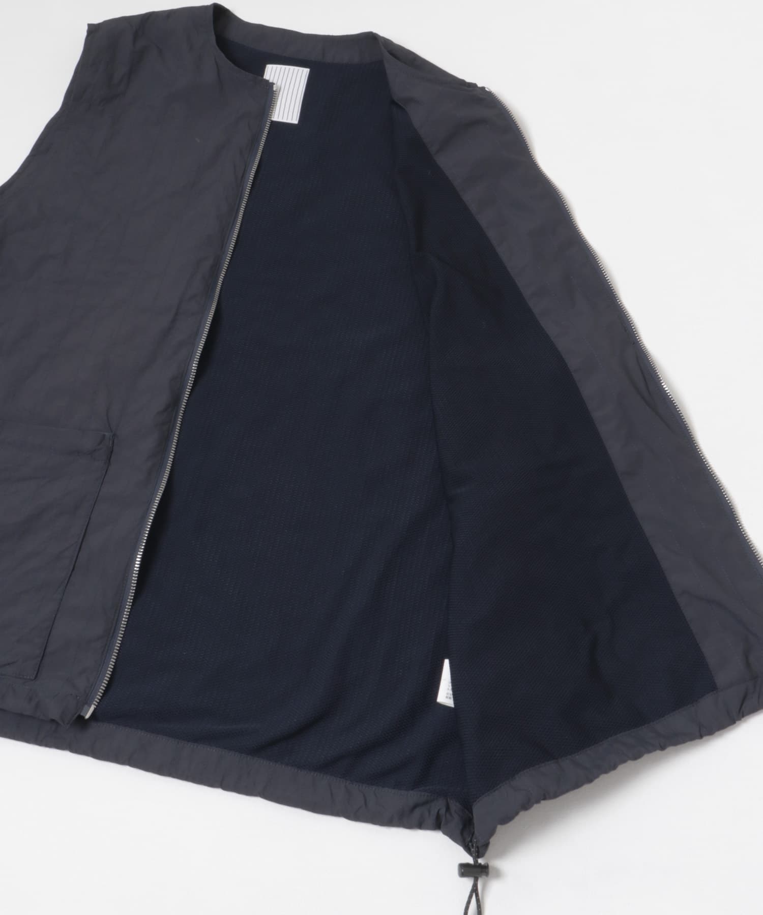 SFC　STITCHED  ZIP VEST Navy L